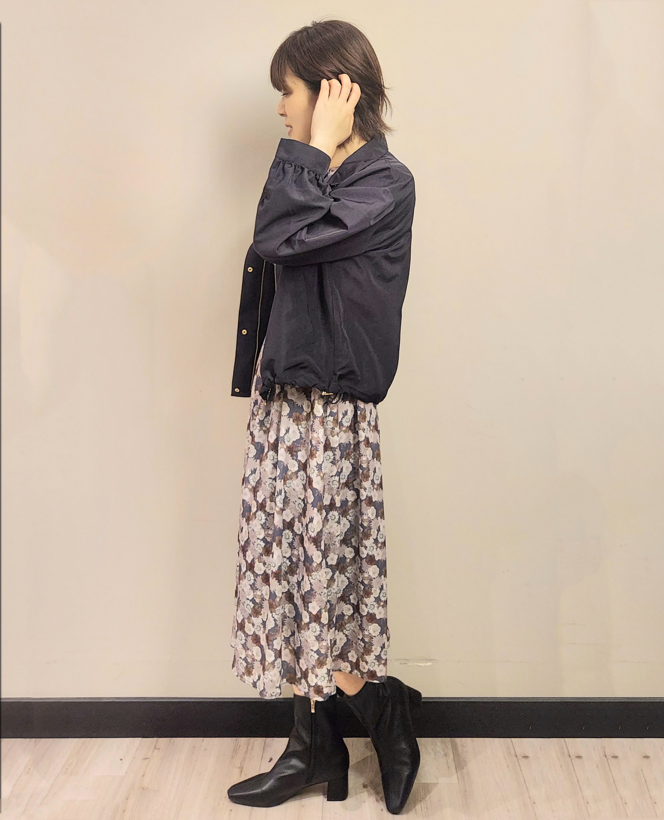 MAKIさんの「index｜【防シワ】スタンドパフブルゾン《洗濯機OK》」を使ったコーディネート