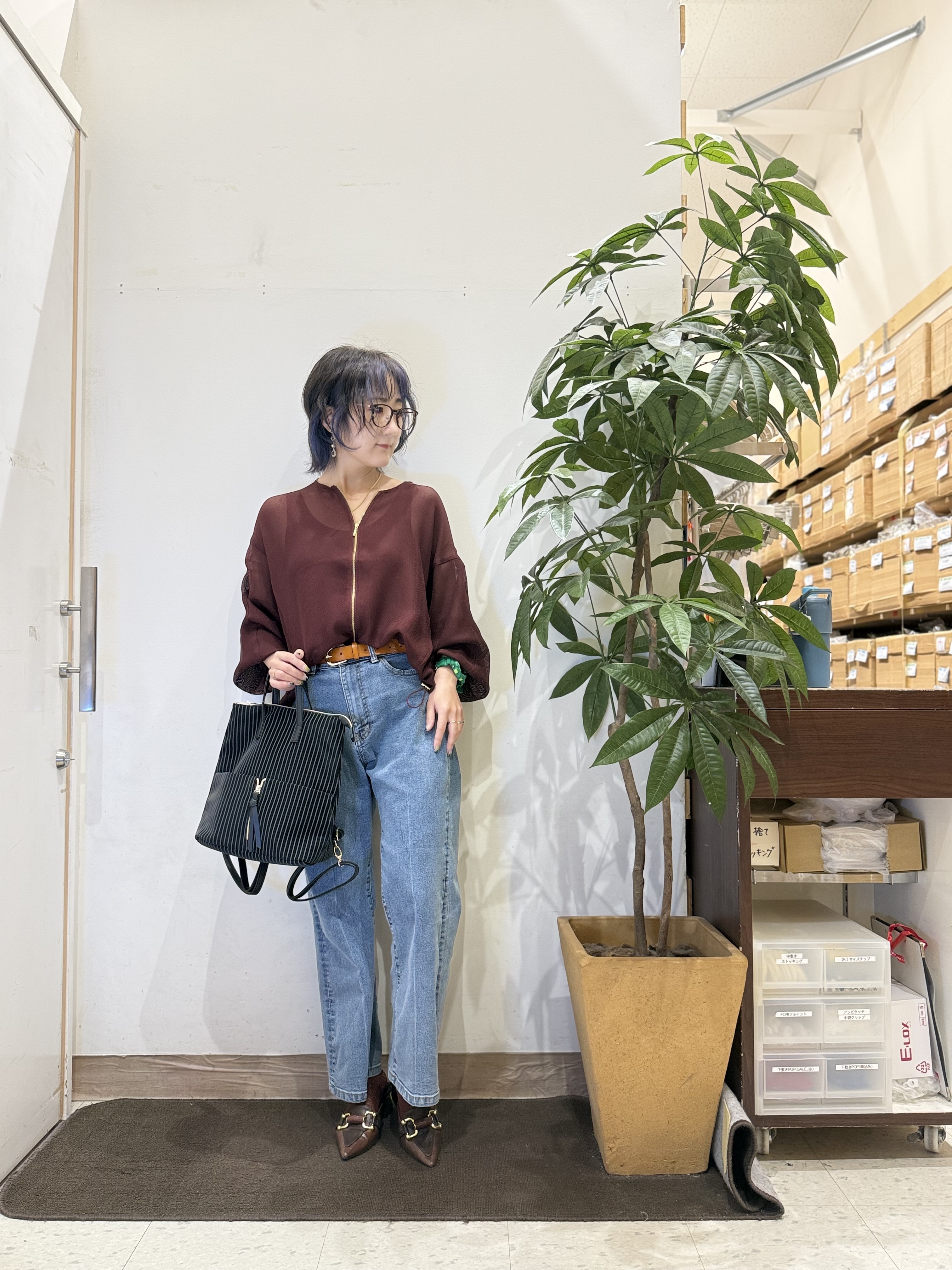misakiさんの「SHOO･LA･RUE｜【通気性〇/セットアップ可/洗濯機可】メッシュドルマン ジップブルゾン」を使ったコーディネート