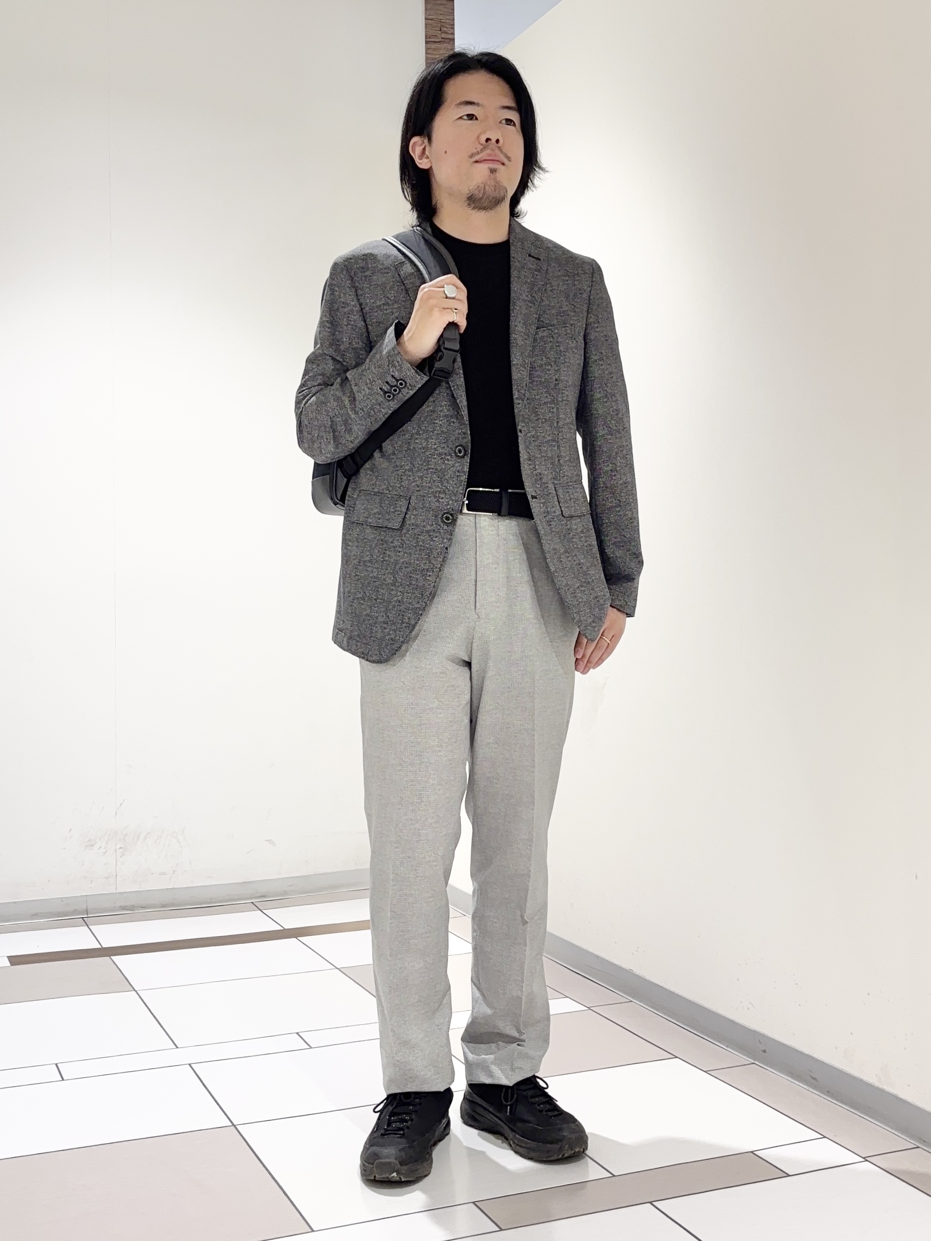 及川さんの「TAKEO KIKUCHI｜【抗菌防臭】COOL DOTS（R）ドビープリント ジャケット」を使ったコーディネート