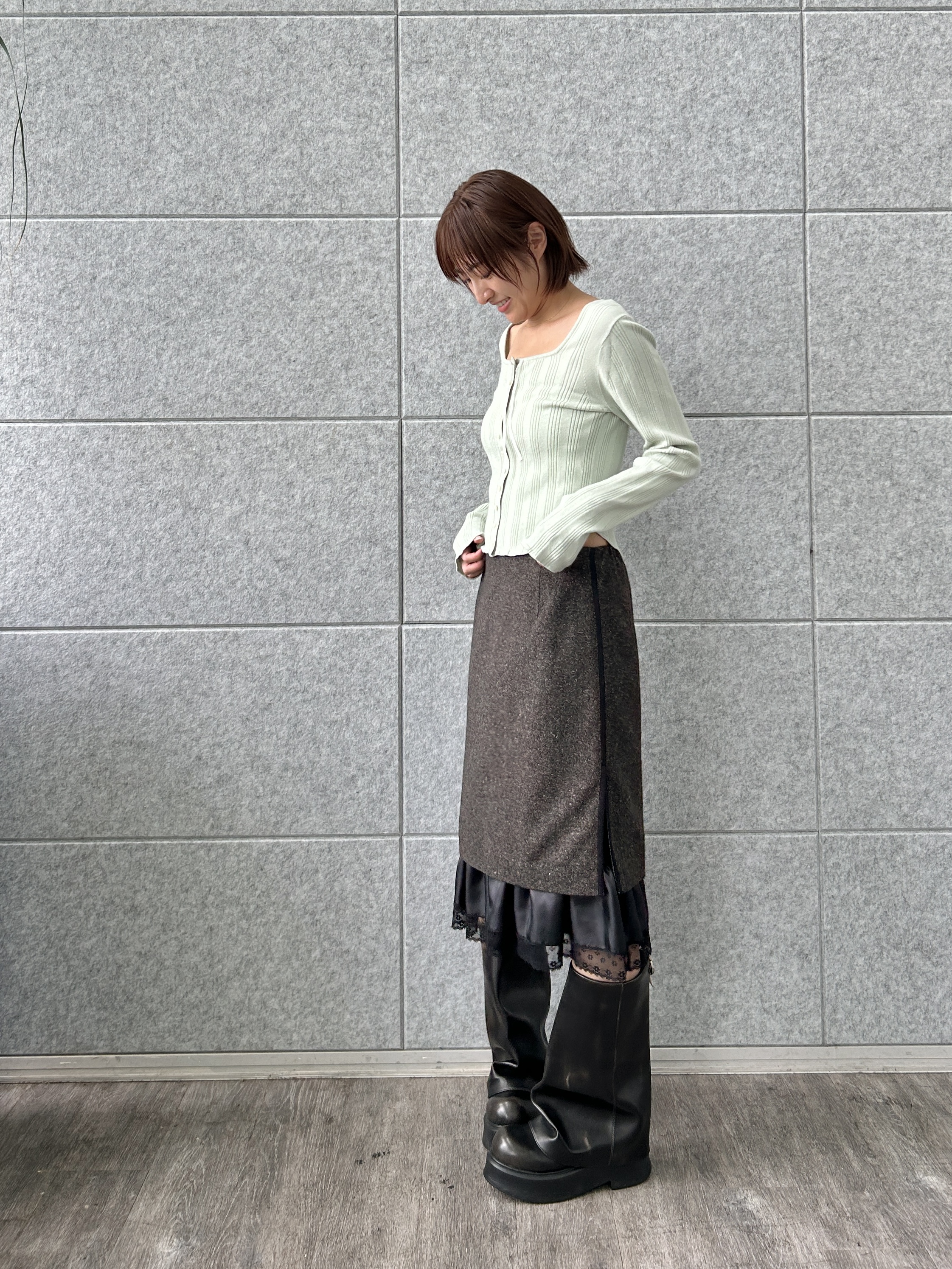 harunaさんの「CODE A｜intimate knit cardigan」を使ったコーディネート