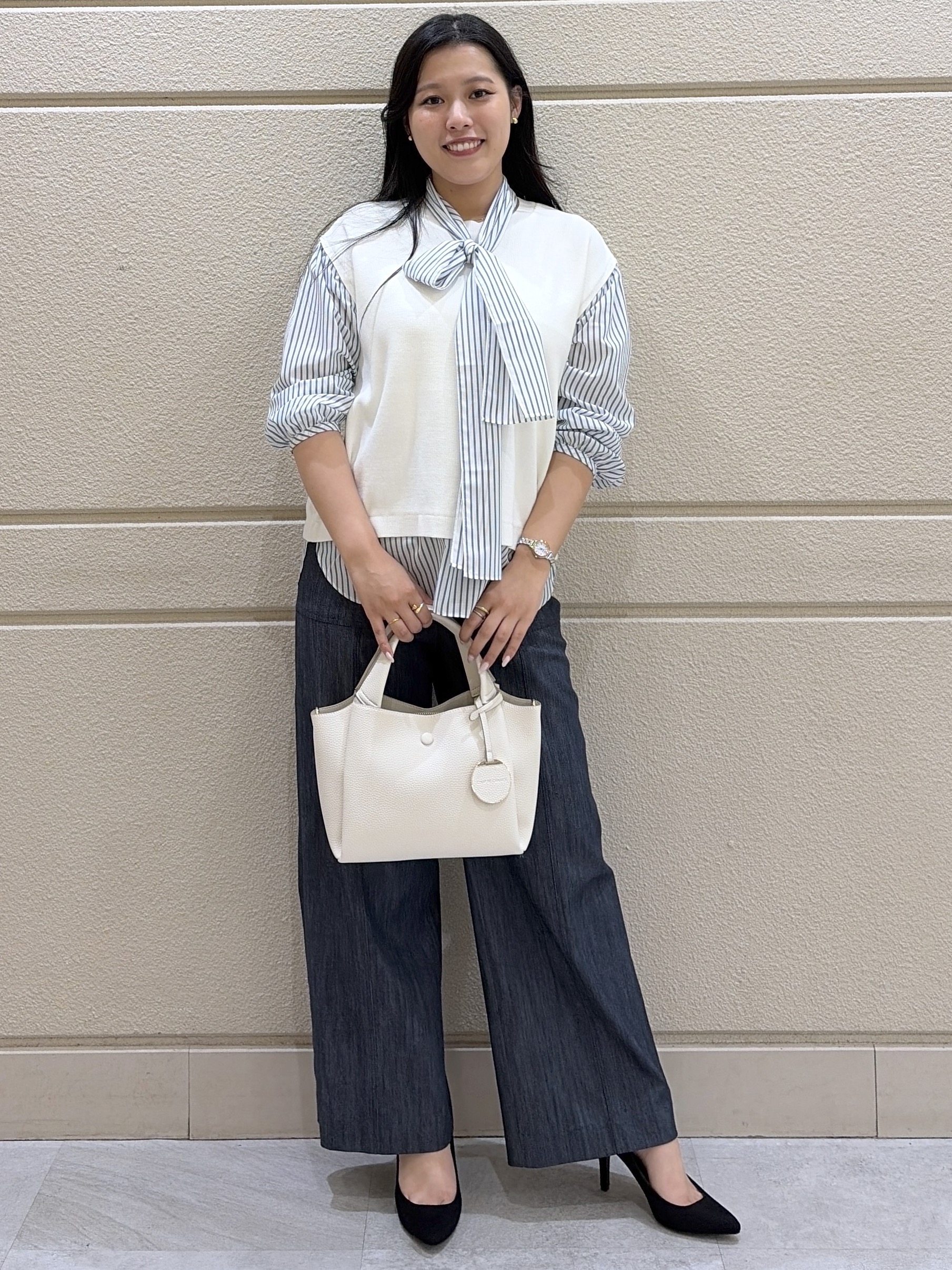 Momokaさんの「COUP DE CHANCE｜【手洗い可／日本製／】 レイヤード風トップス」を使ったコーディネート