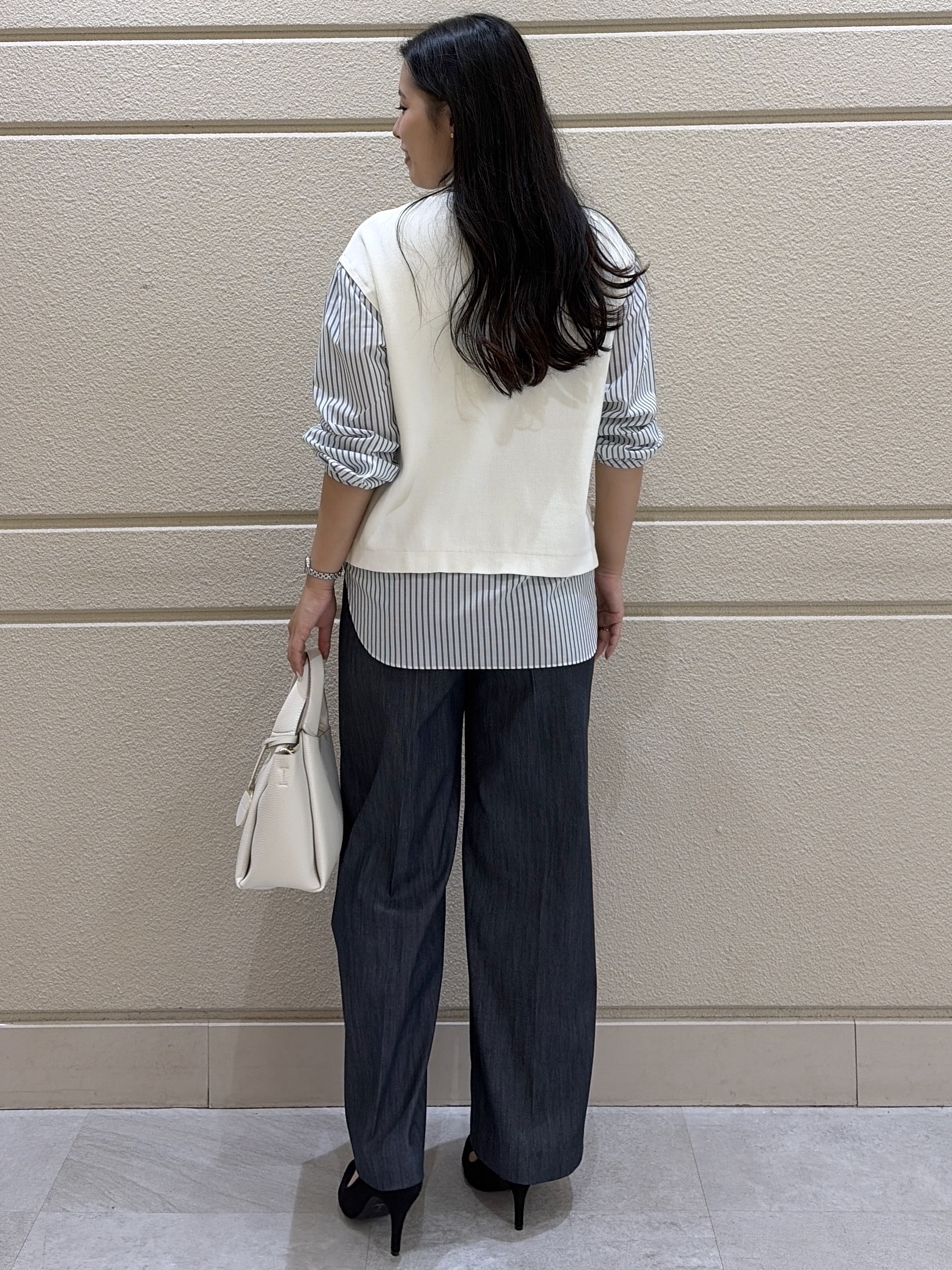 Momokaさんの「COUP DE CHANCE｜【手洗い可／日本製／】 レイヤード風トップス」を使ったコーディネート