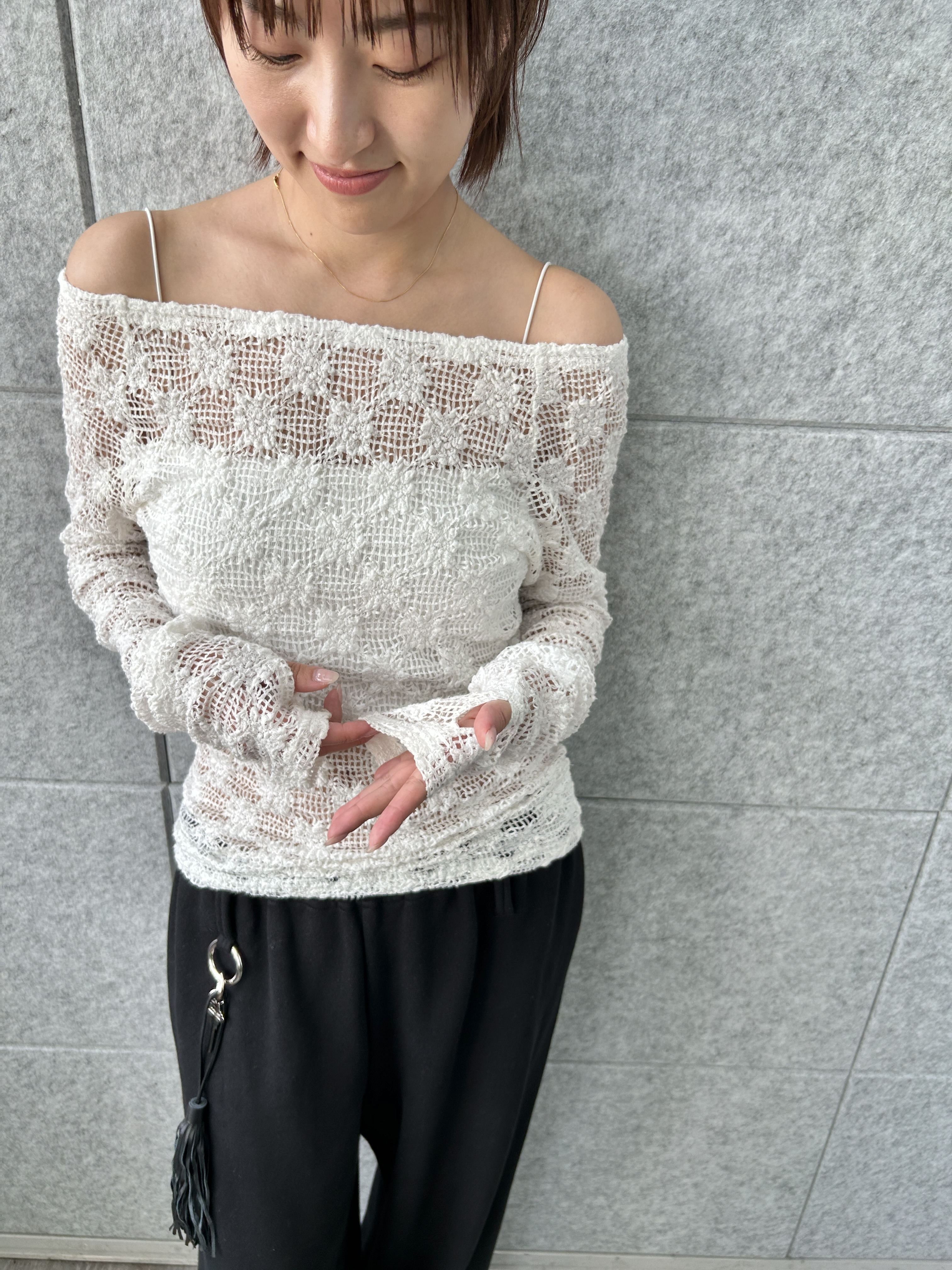 harunaさんの「CODE A｜【Re】floral lace tops」を使ったコーディネート