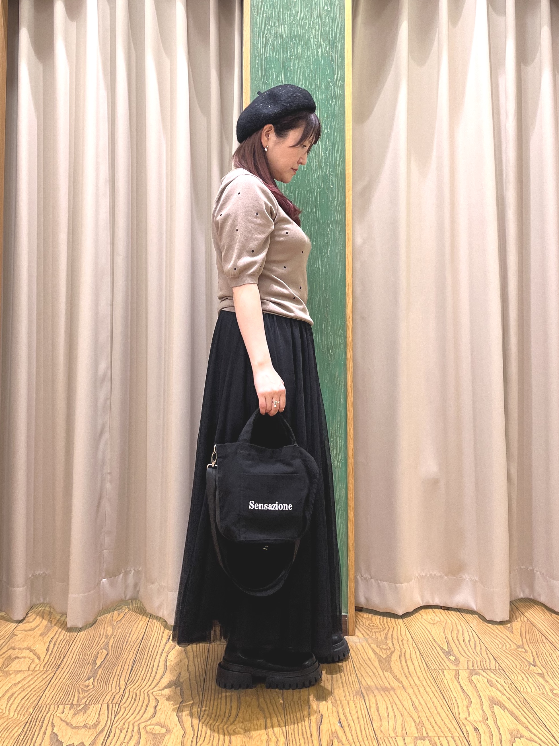 ゆっきーさんの「SHOO･LA･RUE｜【S-LL】さらっとタッチ 大人のドット刺繍ニット」を使ったコーディネート