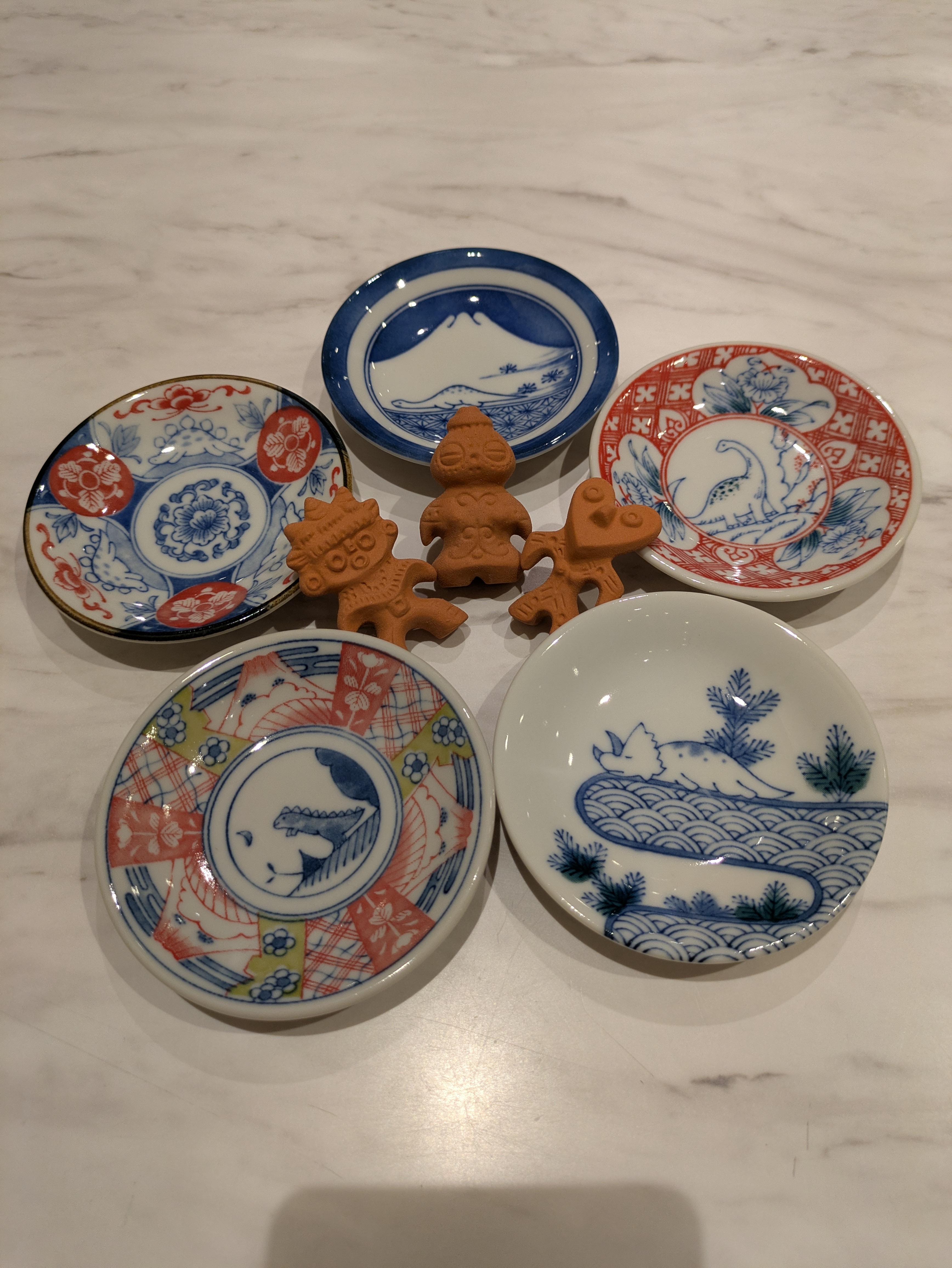 TERUTERUさんの「212 KITCHEN STORE｜江戸っ子恐竜 剣竜 まめ皿」を使ったコーディネート