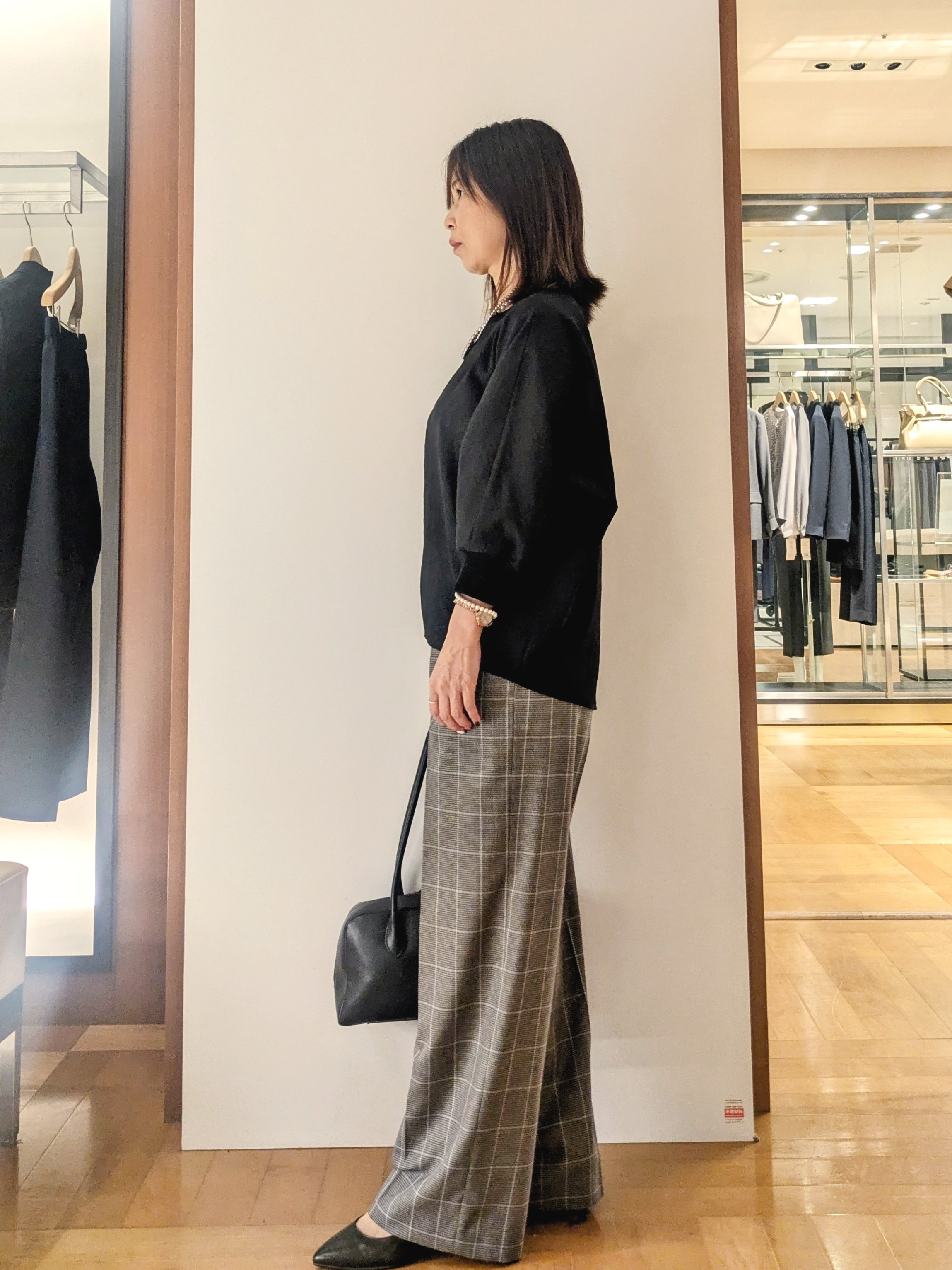 laverさんの「UNTITLED｜【吸水速乾/UVカット】ドルマンスリーブブラウス」を使ったコーディネート