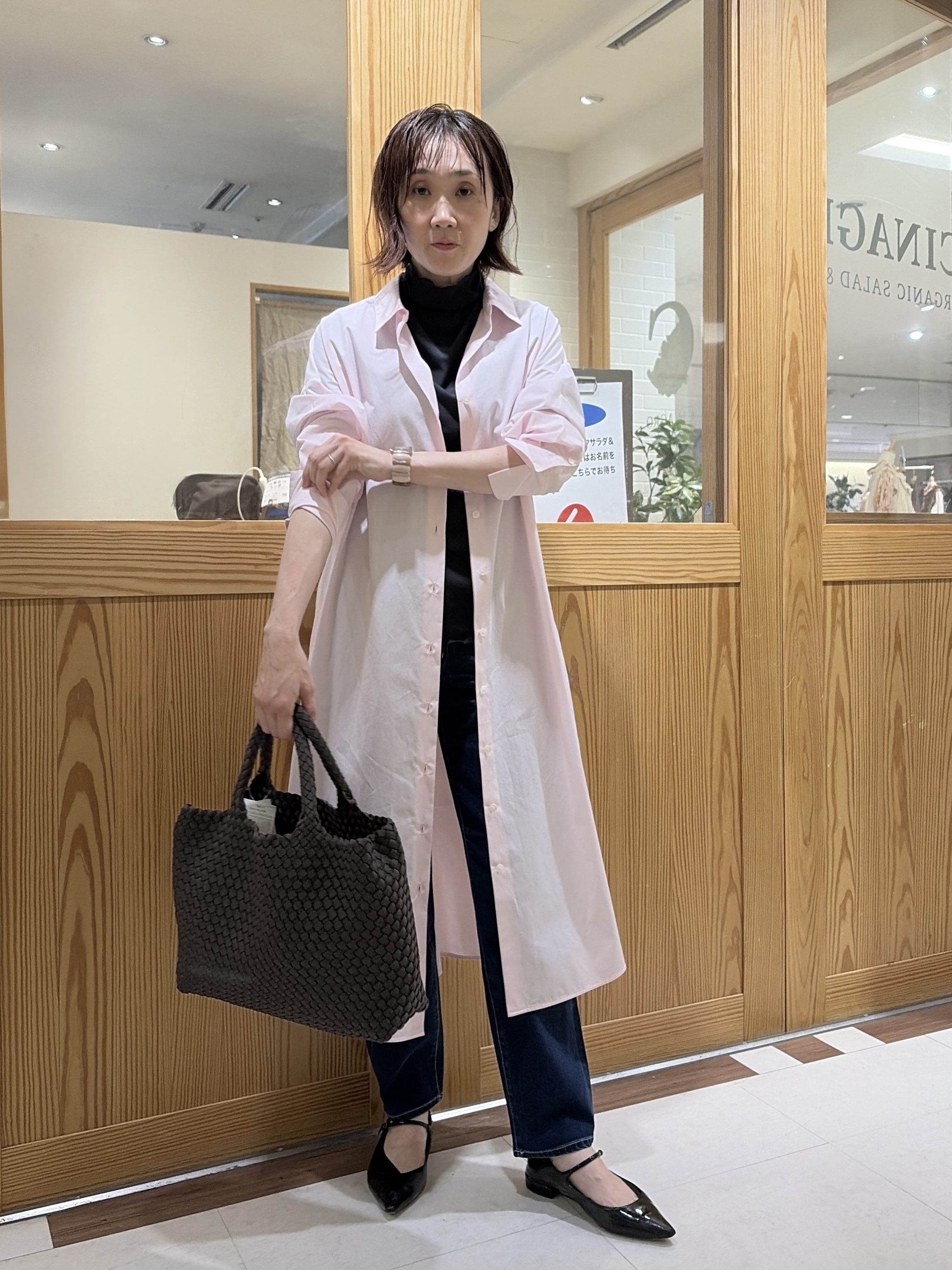ゆうさんの「UNTITLED｜ロングシャツワンピース」を使ったコーディネート