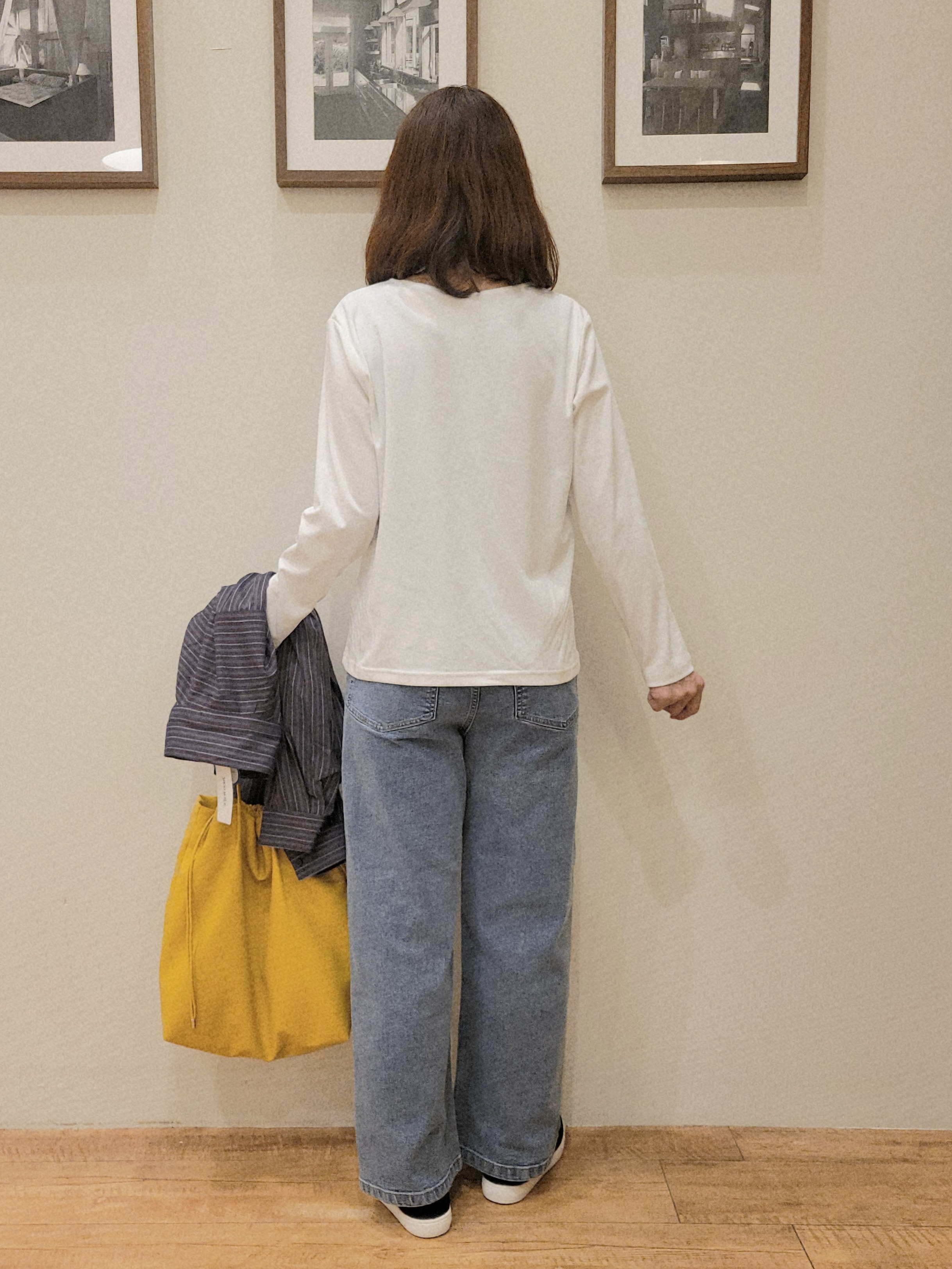 ユウさんの「SHOO･LA･RUE｜【洗濯後しわになりにくい/S-LL】選べる6パターン 羽織としても活躍する ベーシックシャツ」を使ったコーディネート