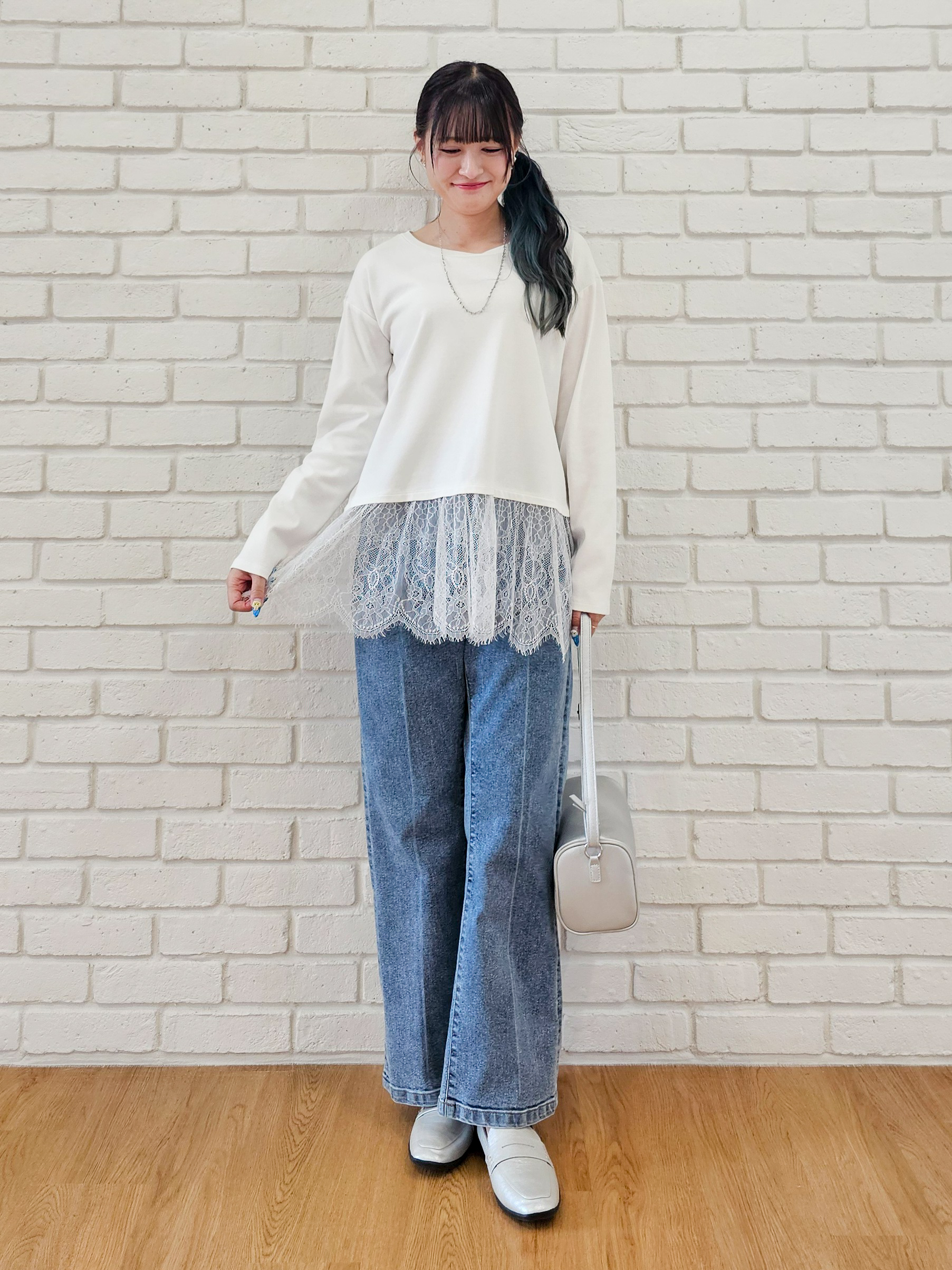 ゆゆさんの「SHOO･LA･RUE｜【洗濯後しわになりにくい/S-LL】選べる6パターン 羽織としても活躍する ベーシックシャツ」を使ったコーディネート
