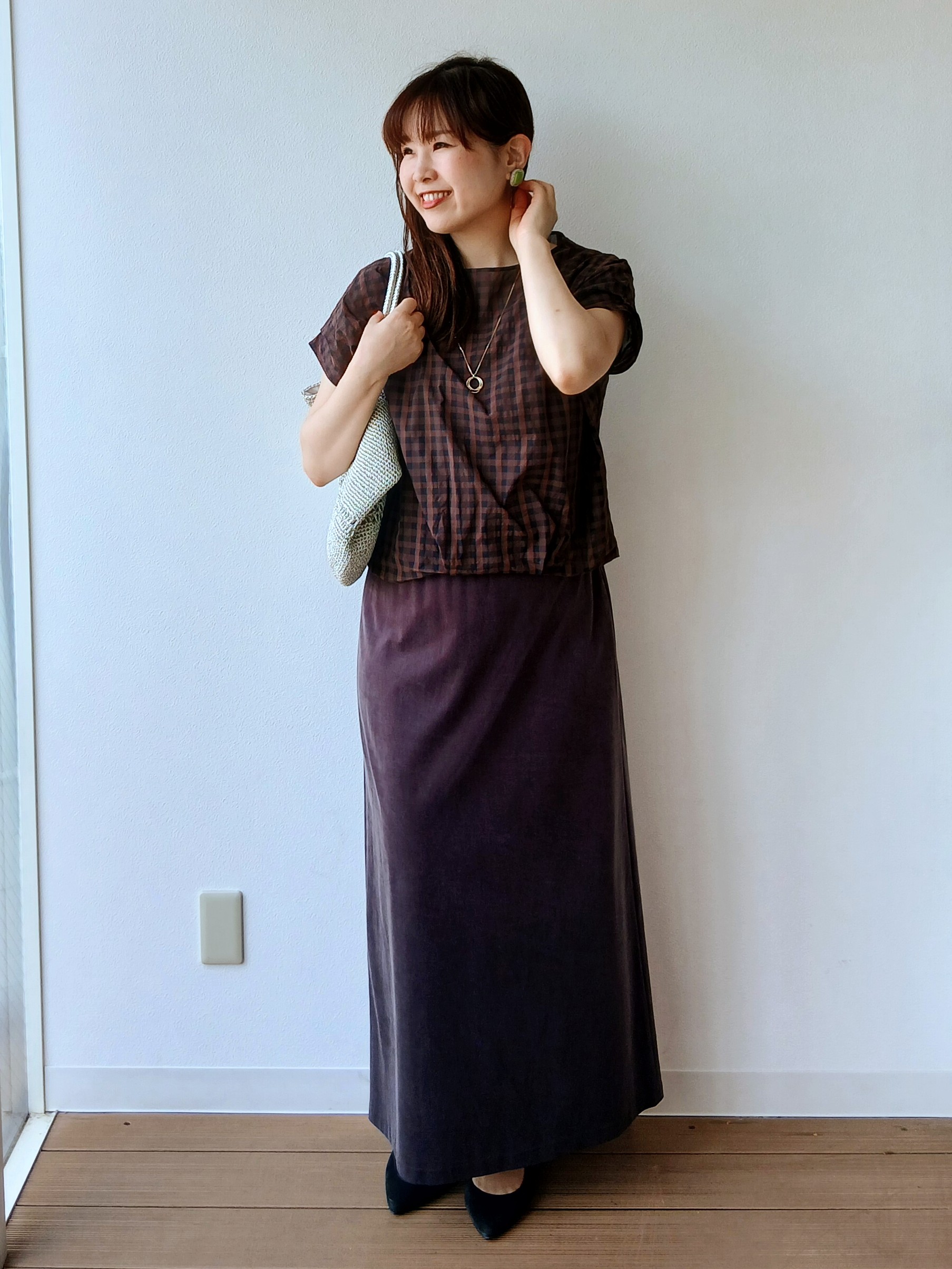 なみきさんの「UNTITLED｜【秋めきシャツ/体型カバー】シアーチェックブラウス」を使ったコーディネート