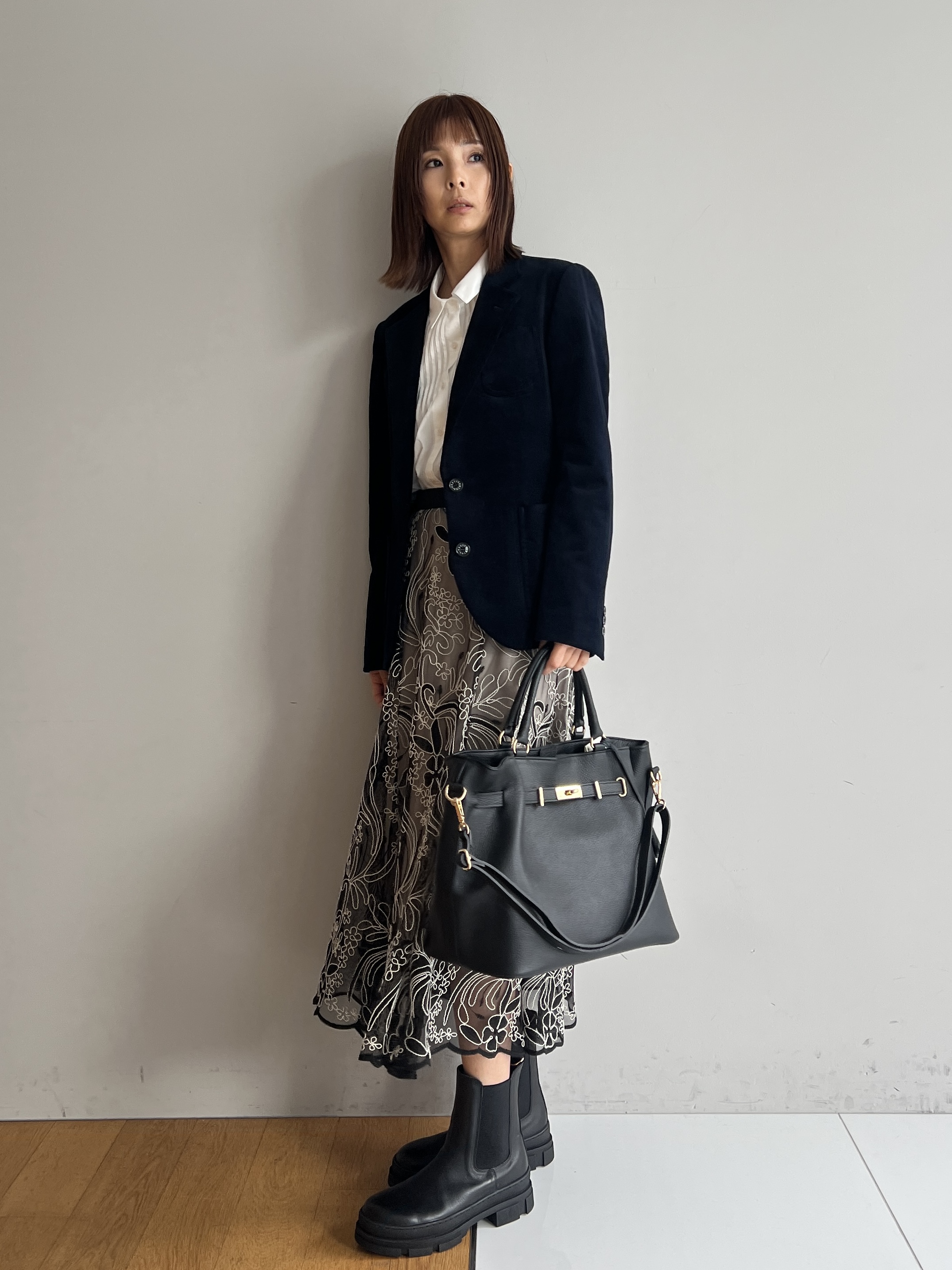 misaさんの「DRESSTERIOR｜シアーコードレーススカート」を使ったコーディネート