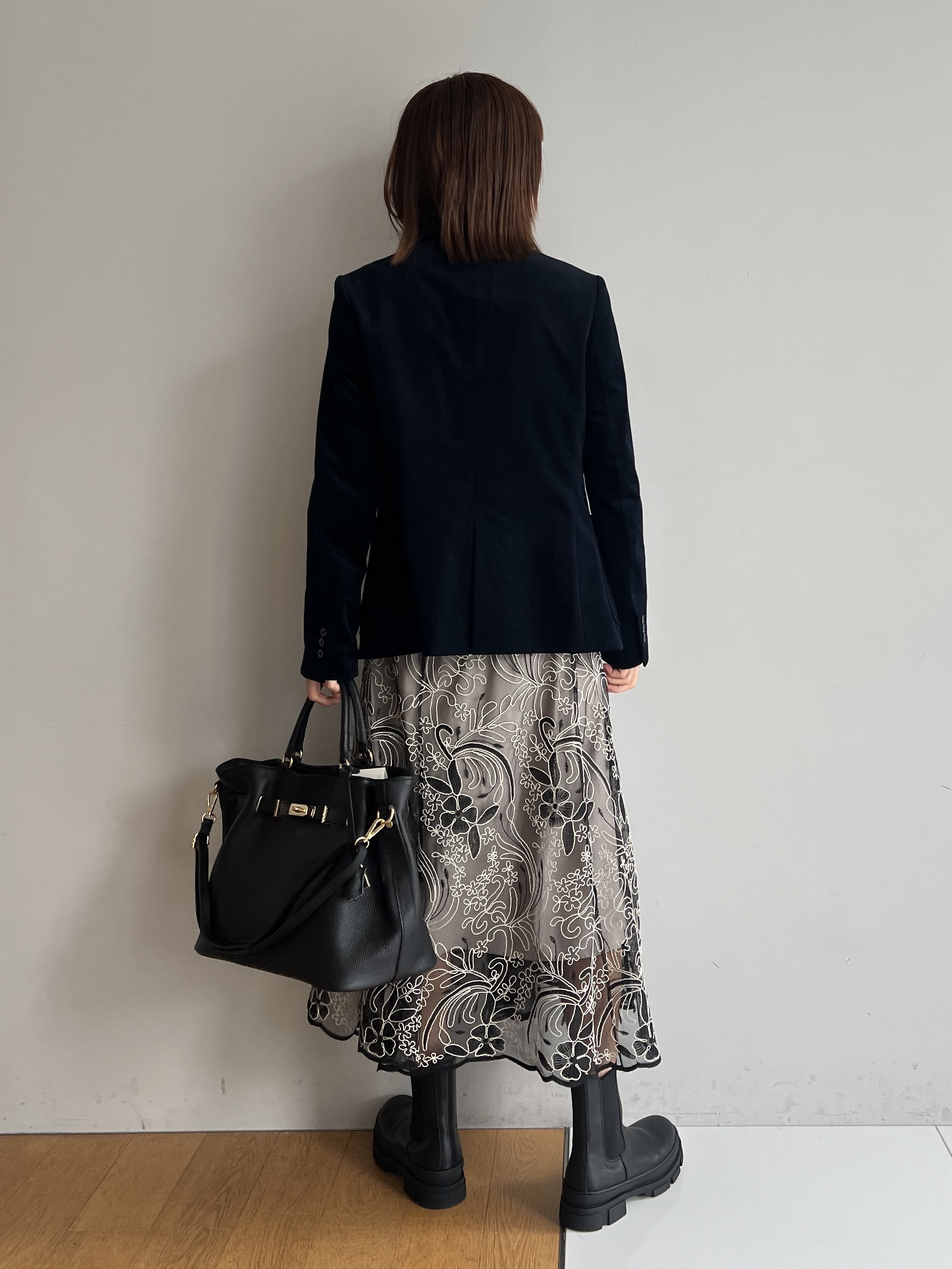 misaさんの「DRESSTERIOR｜シアーコードレーススカート」を使ったコーディネート