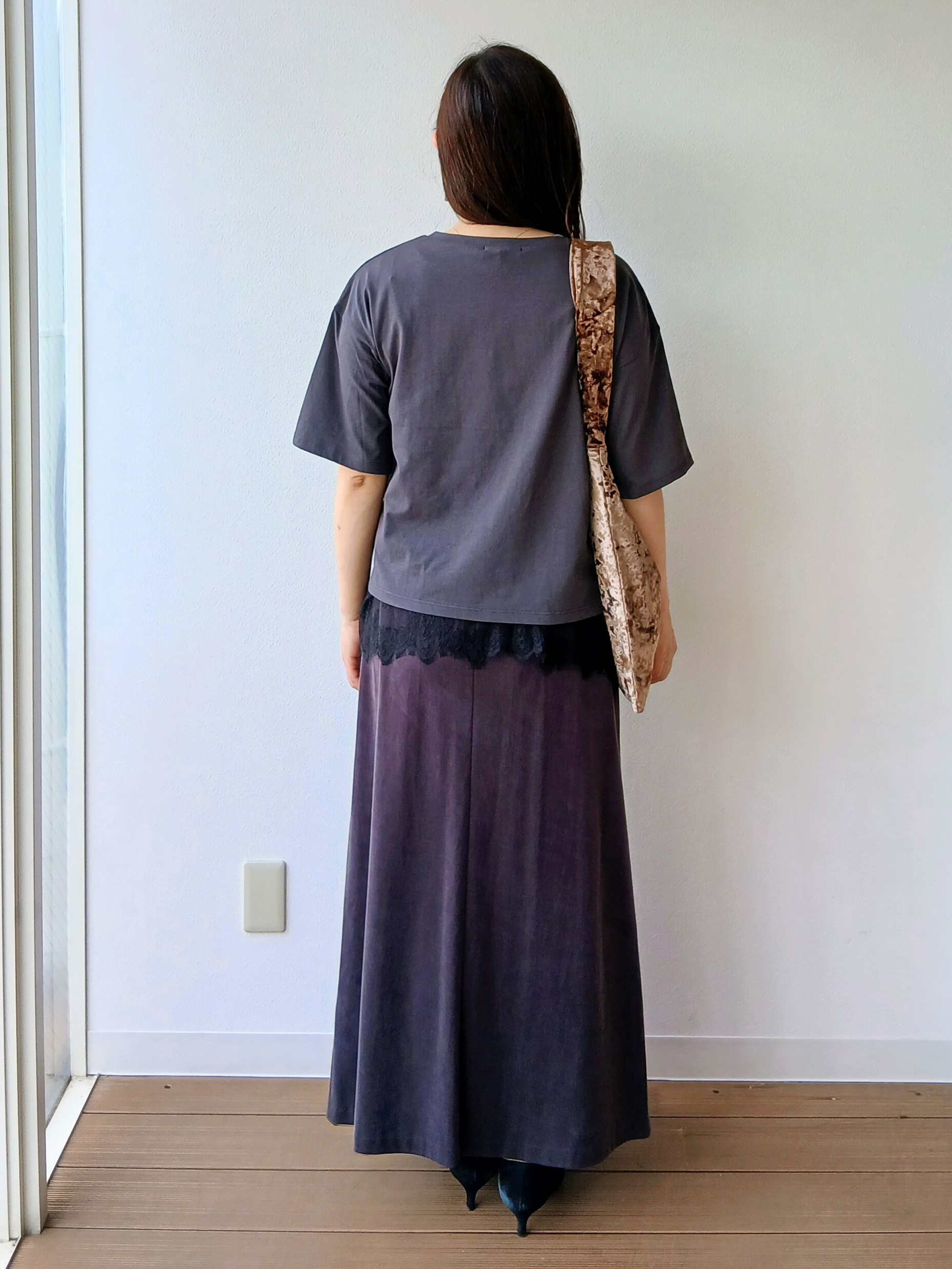 なみきさんの「UNTITLED｜【1枚でもセットでも】レースキャミ付きプルオーバー」を使ったコーディネート