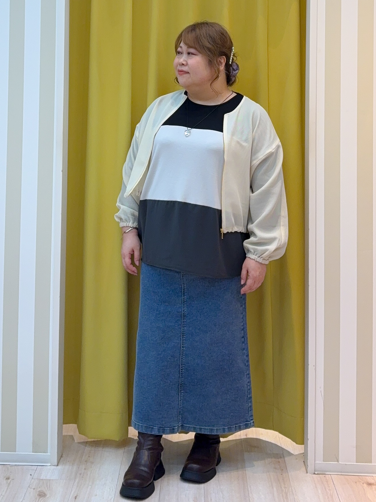 kotoさんさんの「SHOO･LA･RUE｜【通気性〇/セットアップ可/洗濯機可】メッシュドルマン ジップブルゾン」を使ったコーディネート