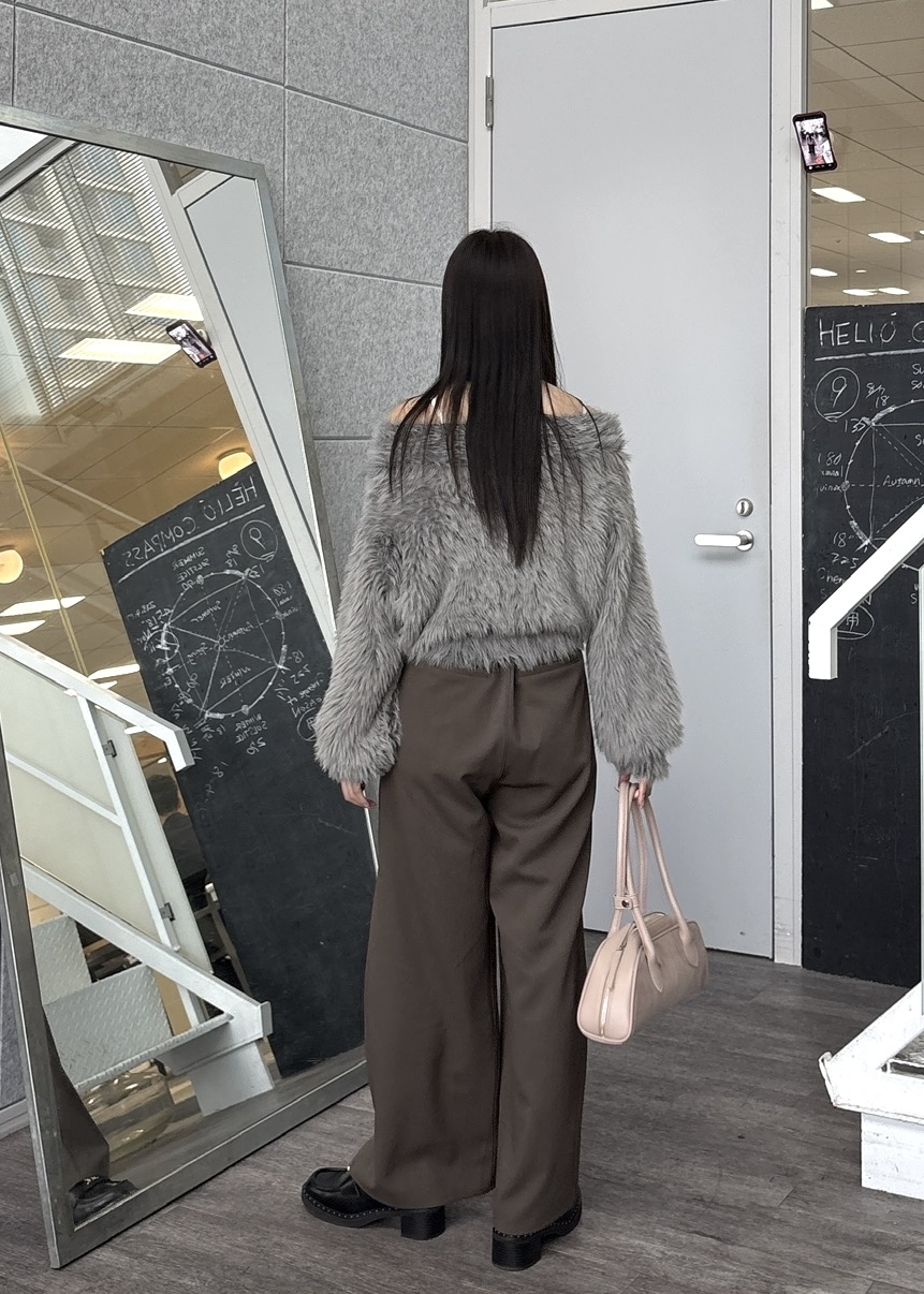 Renoさんの「INDIVI｜タックワイドパンツ【セットアップ可能】」を使ったコーディネート