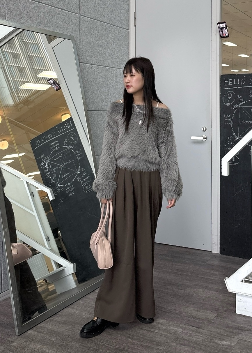 Renoさんの「INDIVI｜タックワイドパンツ【セットアップ可能】」を使ったコーディネート