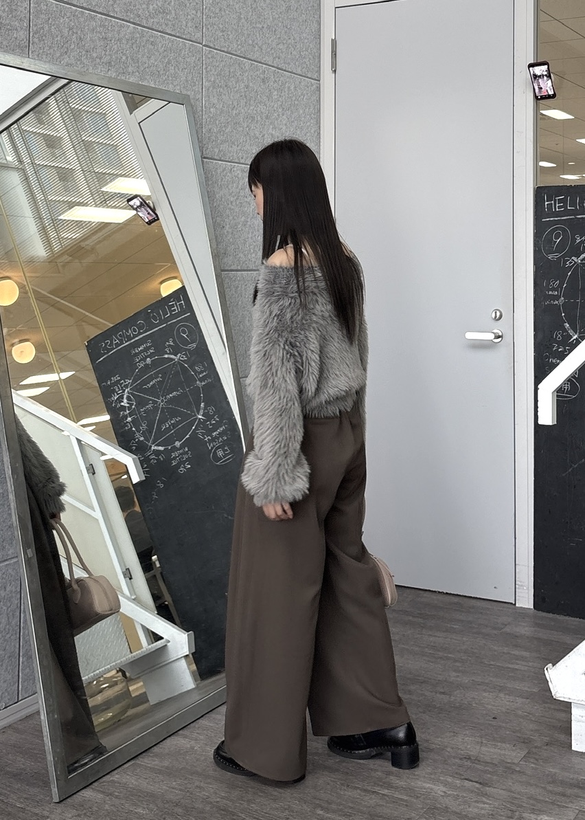 Renoさんの「INDIVI｜タックワイドパンツ【セットアップ可能】」を使ったコーディネート