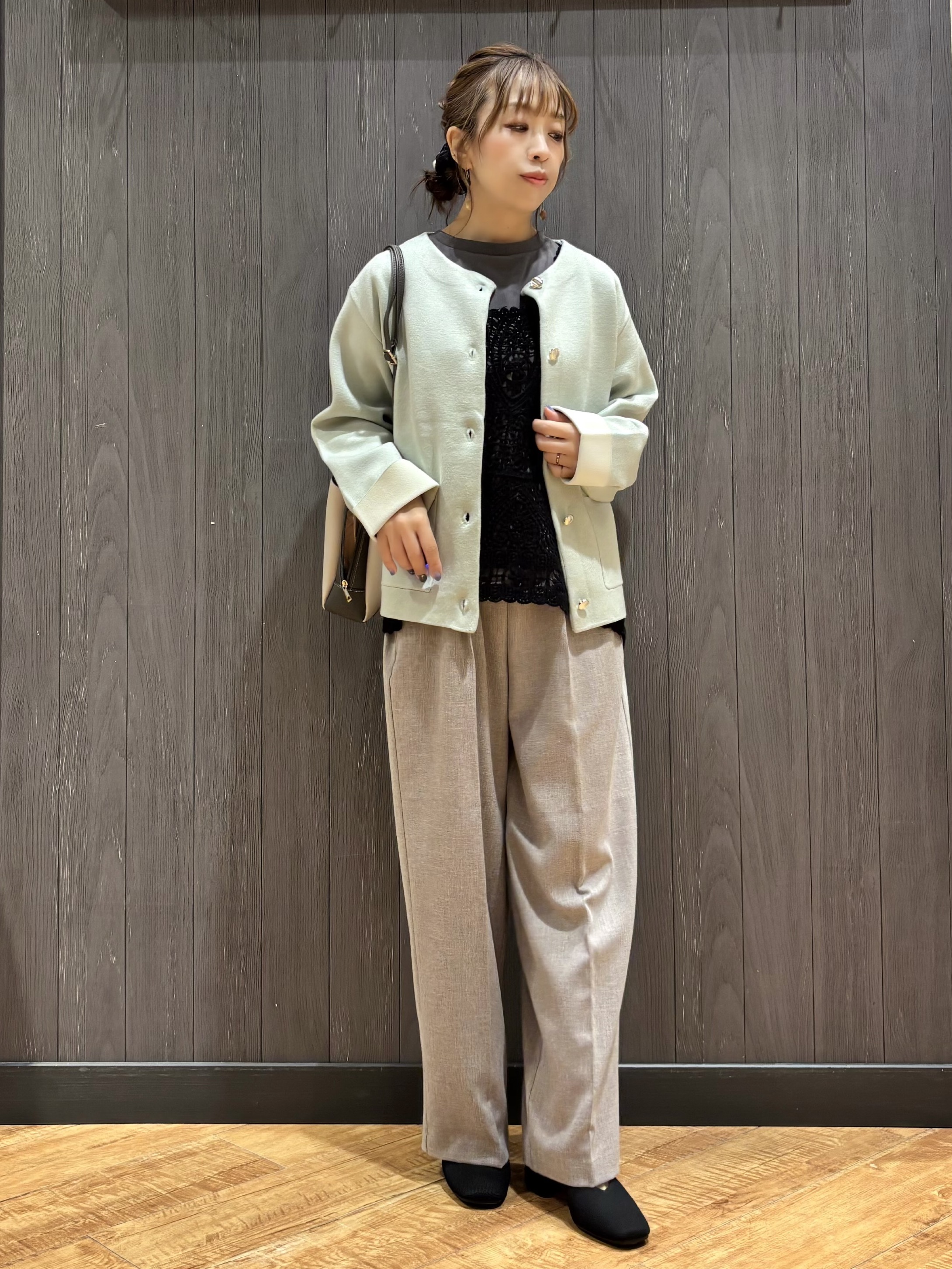 meiさんの「SHOO･LA･RUE｜【S-LL/洗濯機可/静電気防止】もちもち配色ダブルフェイスカーディガン」を使ったコーディネート