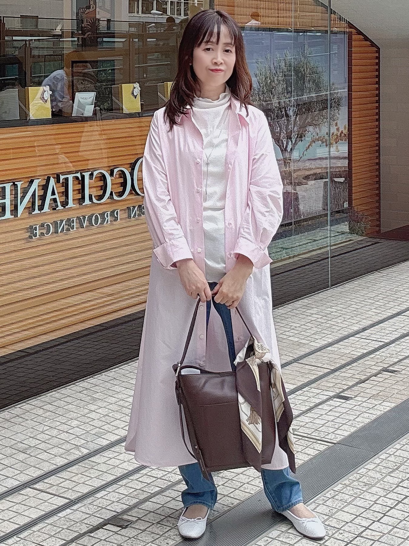 makiさんの「UNTITLED｜ロングシャツワンピース」を使ったコーディネート