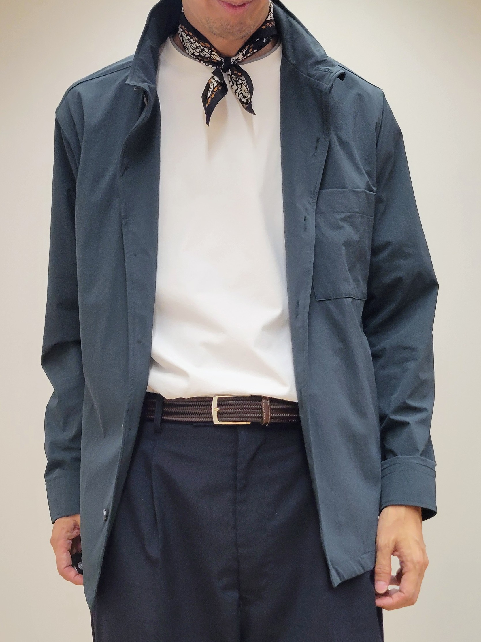 piroyaさんの「TAKEO KIKUCHI｜3Dナイロンストレッチ　スタンドカラーブルゾン」を使ったコーディネート
