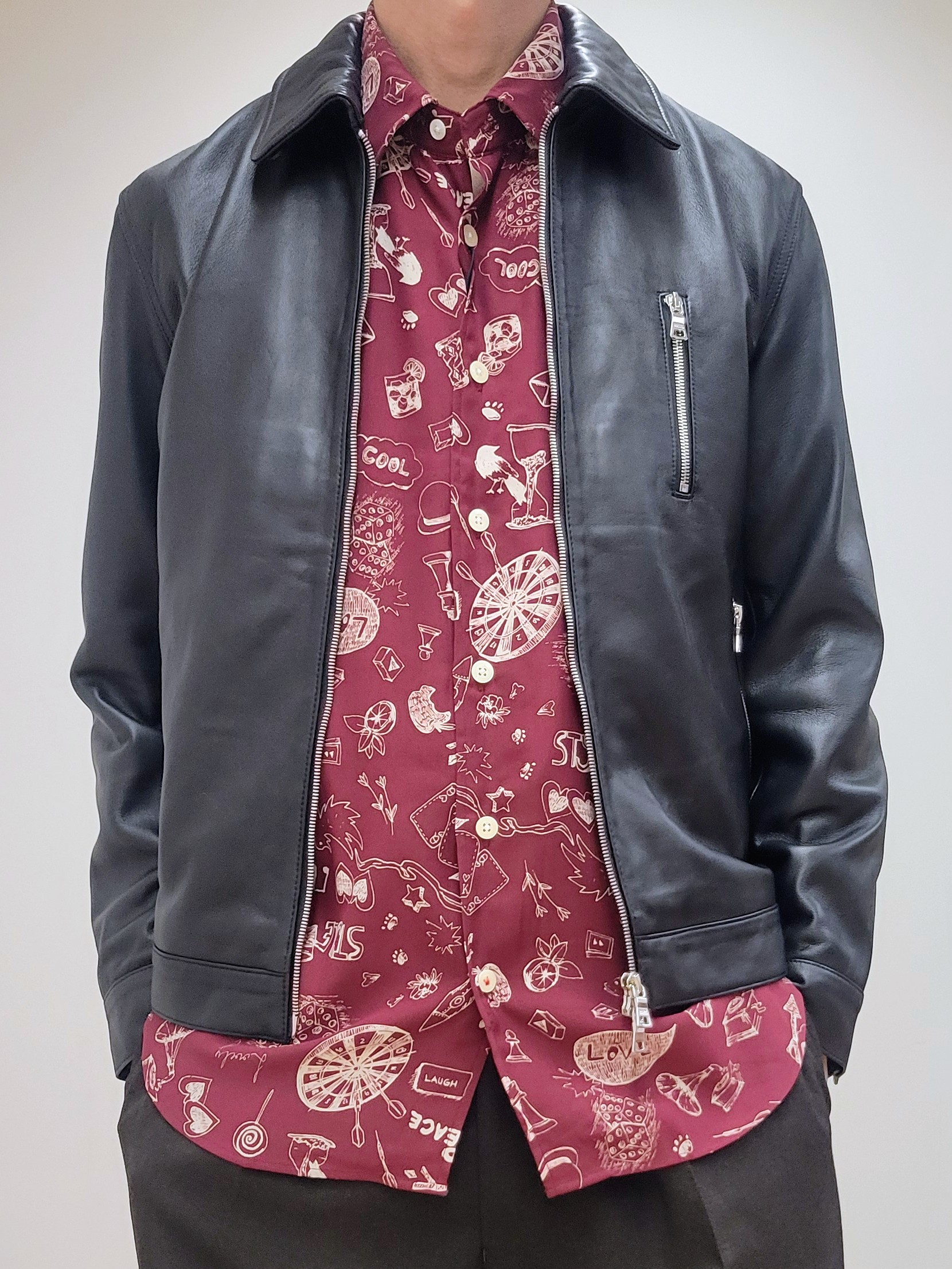 piroyaさんの「TAKEO KIKUCHI｜【BOWLER HAT LABEL】シングルレザーライダースジャケット」を使ったコーディネート