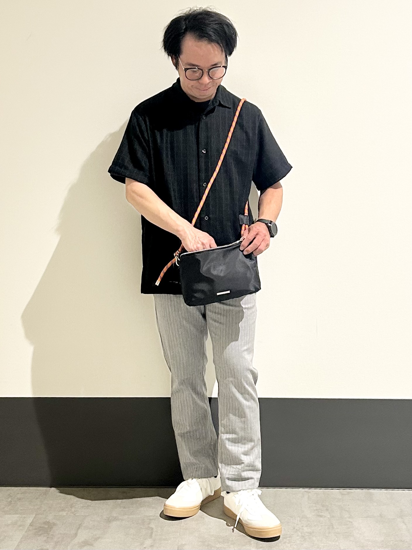 KENJI Iさんの「THE SHOP TK｜【洗濯機OK】格子柄メッシュ半袖シャツ」を使ったコーディネート