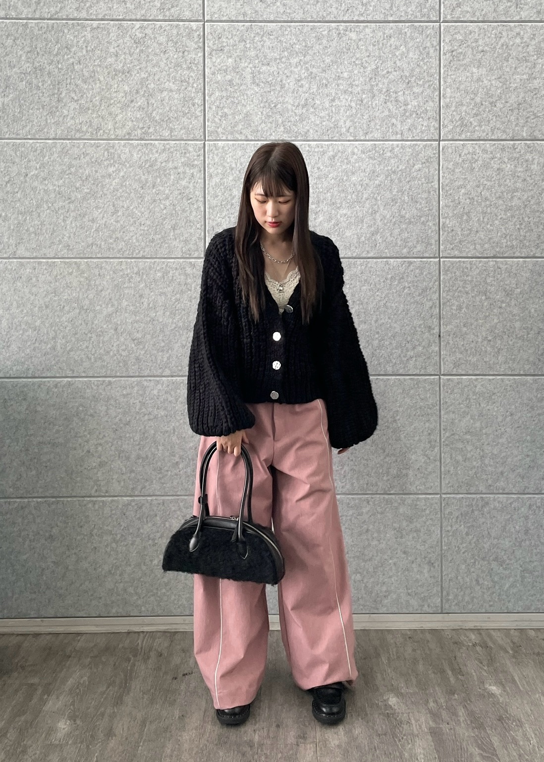 Renoさんの「INDIVI｜メタルペンダントネックレス」を使ったコーディネート
