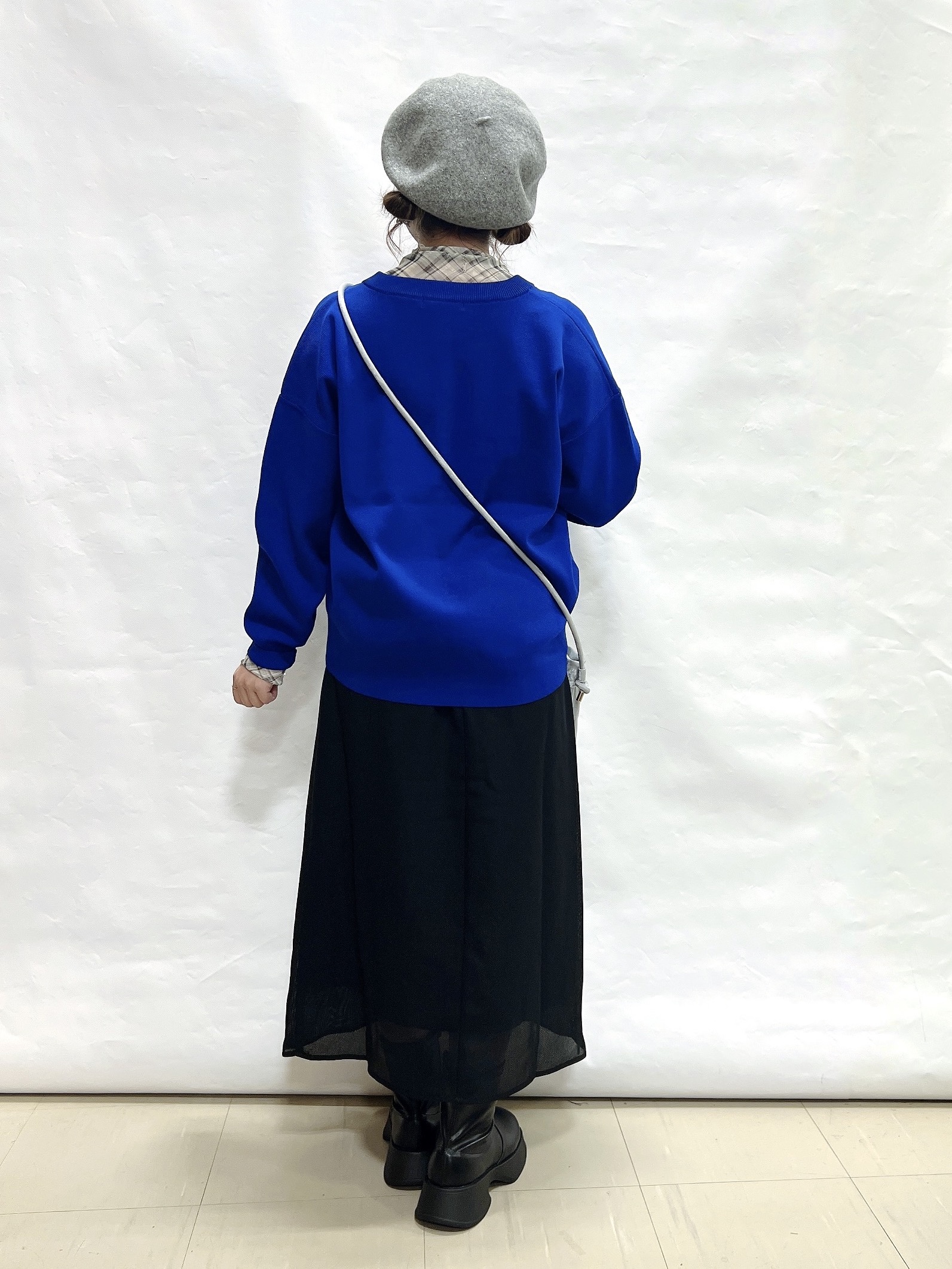 YUIさんの「SHOO･LA･RUE｜【セットアップ可/洗濯機可】軽やかに羽織れる スポンディッシュ ニットカーディガン」を使ったコーディネート