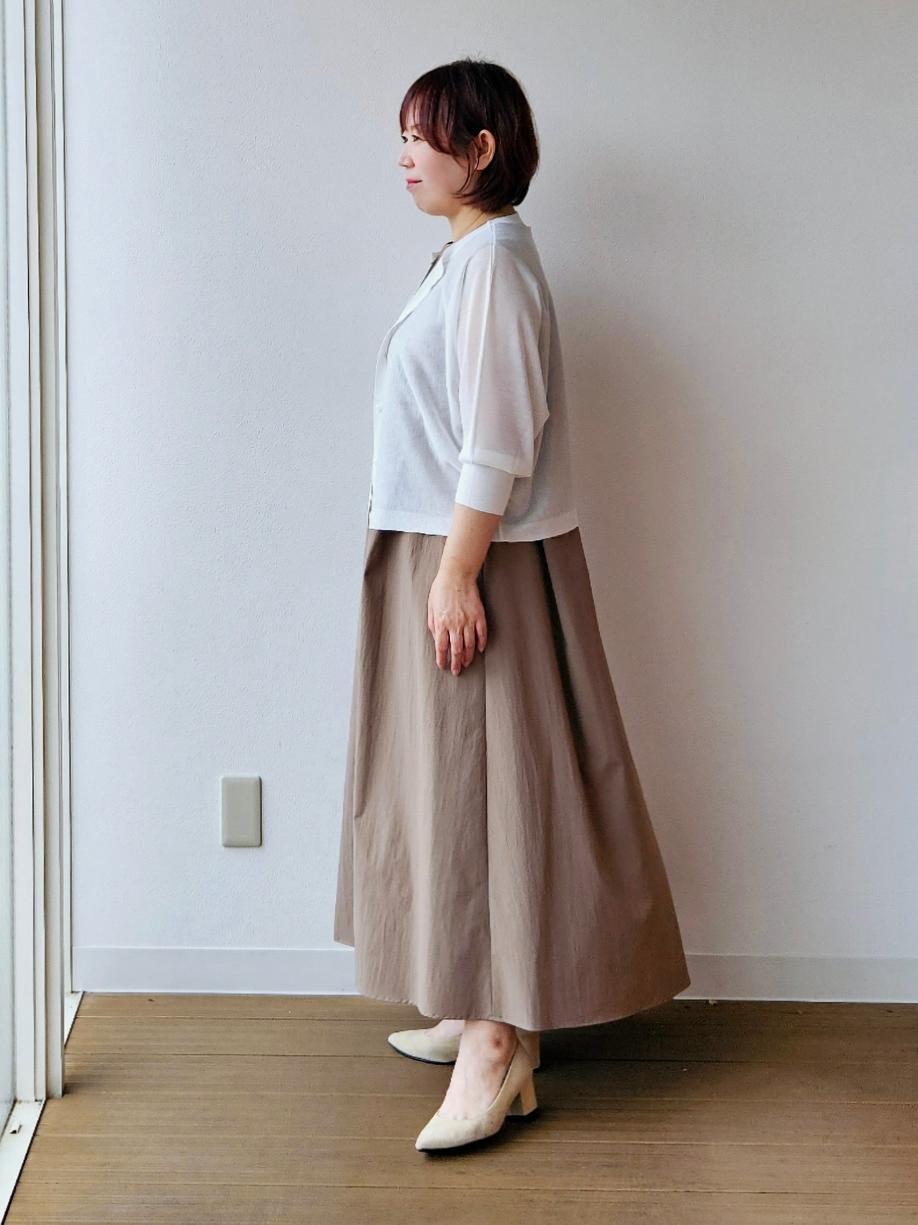 やじまさんの「UNTITLED｜【シアー／軽羽織】ドルマン袖ニットカーディガン」を使ったコーディネート
