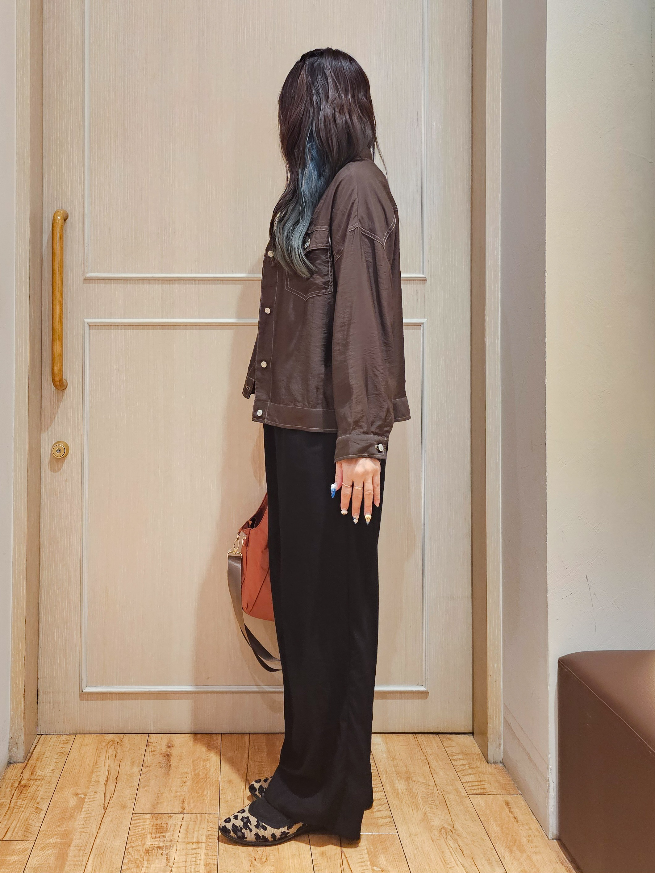 ゆゆさんの「SHOO･LA･RUE｜【S-LL/洗濯機可】Gジャン風 軽く羽織れるシアージャケット」を使ったコーディネート