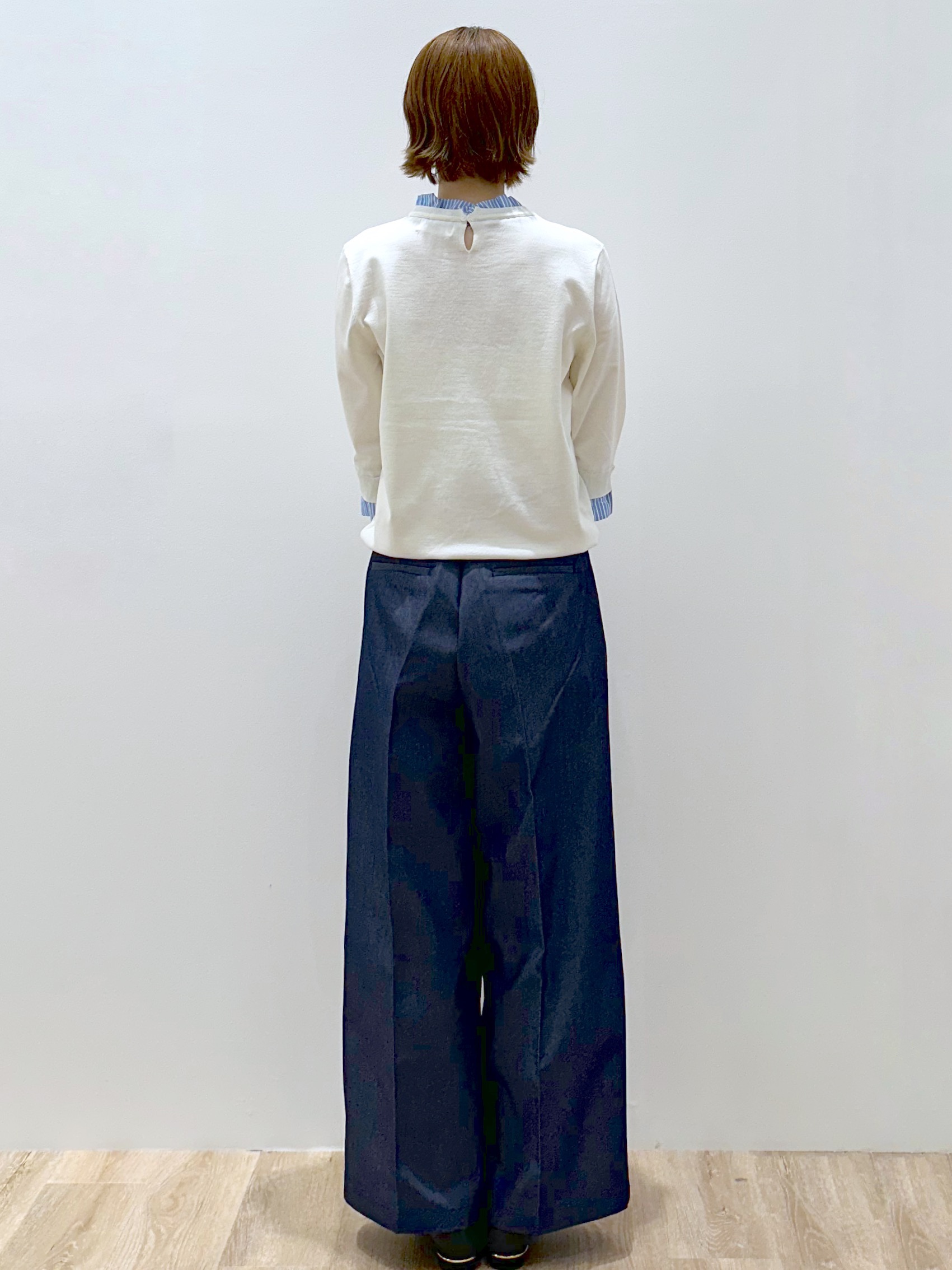 yurieさんの「OPAQUE.CLIP｜【UVケア／遮熱性】フリルドッキングニット《洗濯機OK》」を使ったコーディネート