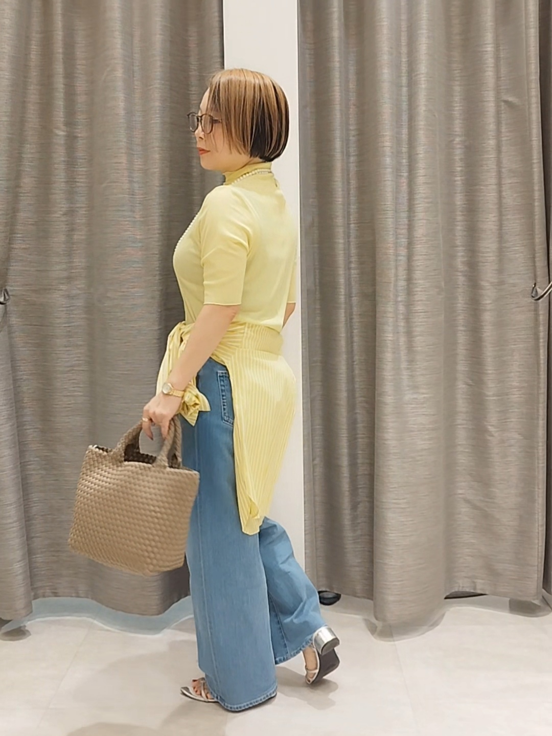 s u g iさんの「UNTITLED｜【6色色展開/コットン100】カラーベーシックシャツ」を使ったコーディネート