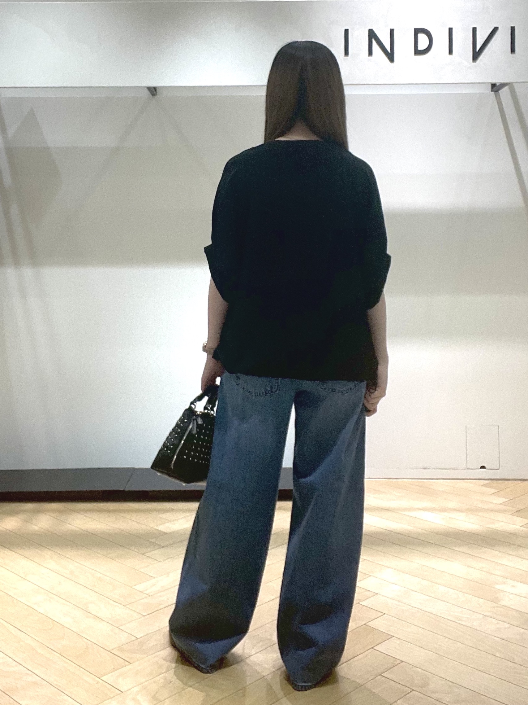 mさんの「INDIVI｜【夏羽織り/着る日傘】ドルマンフォルムブルゾン」を使ったコーディネート