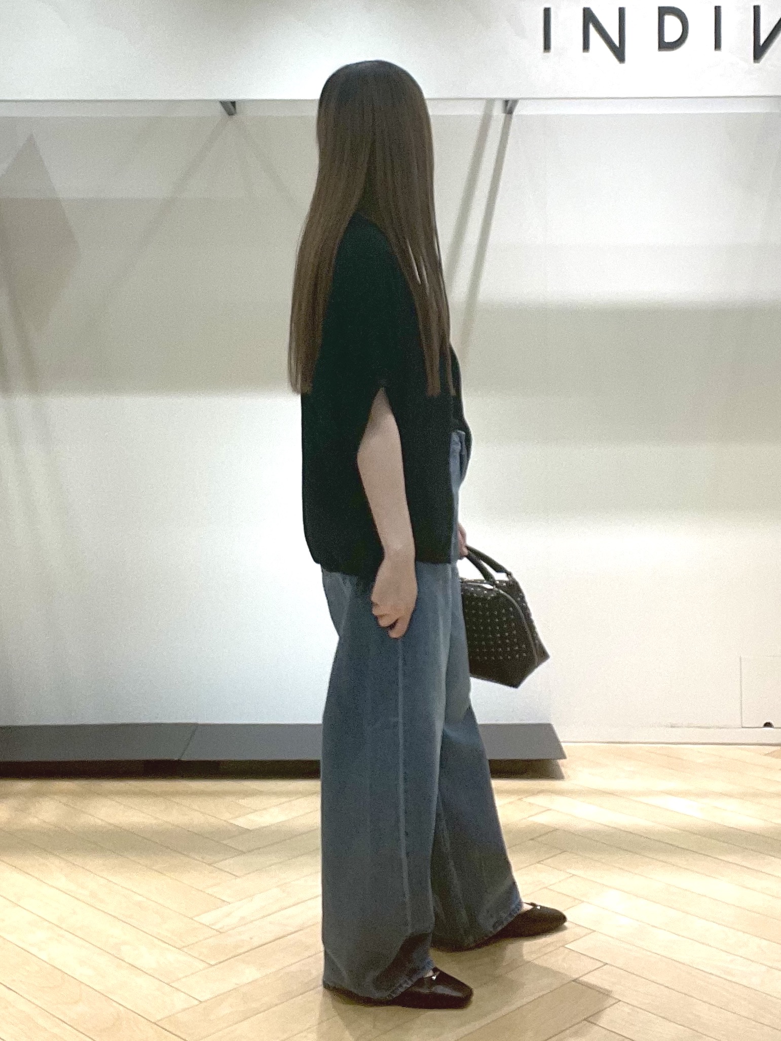 mさんの「INDIVI｜【夏羽織り/着る日傘】ドルマンフォルムブルゾン」を使ったコーディネート
