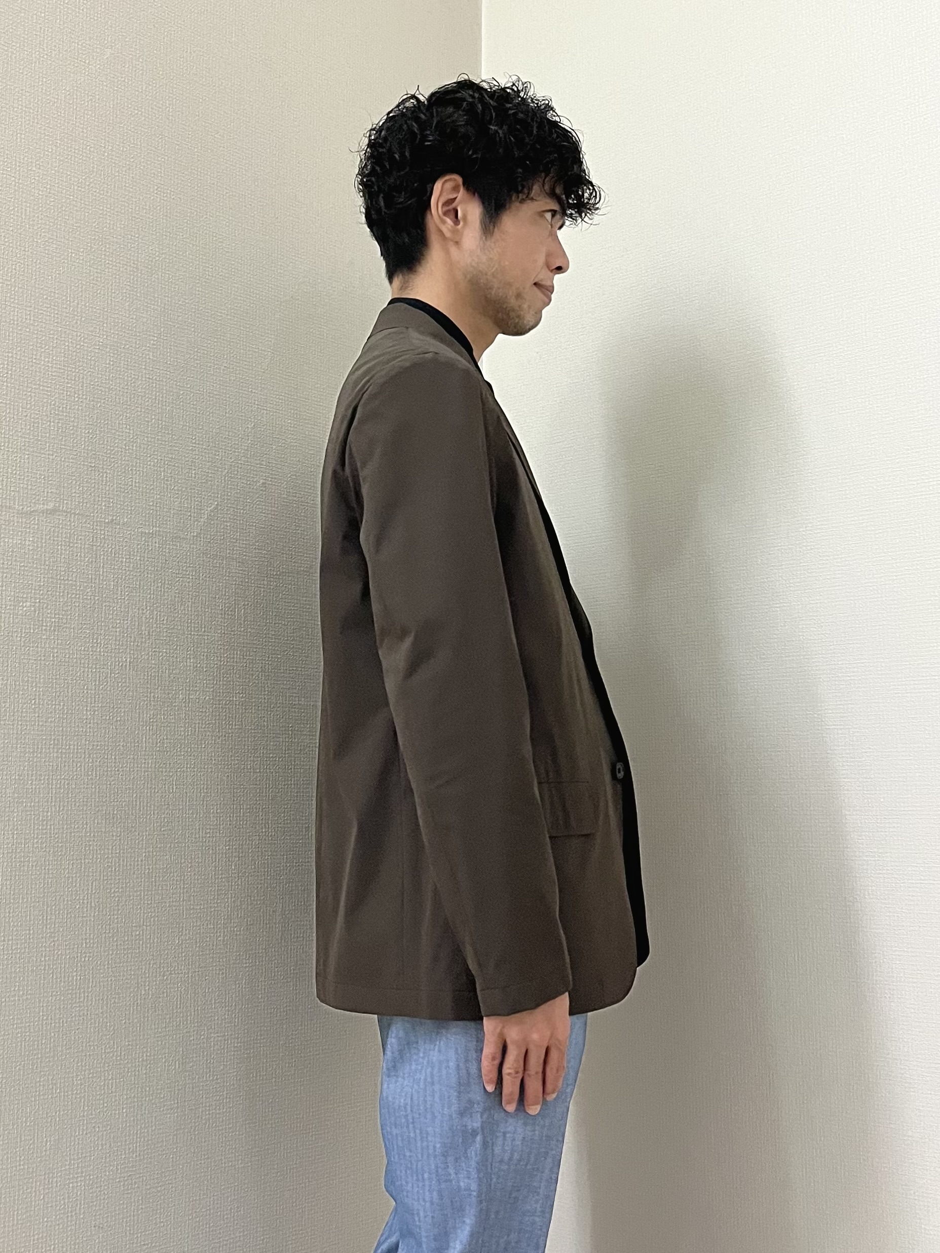 URAさんの「TAKEO KIKUCHI｜3Dナイロンストレッチ ジャケット」を使ったコーディネート