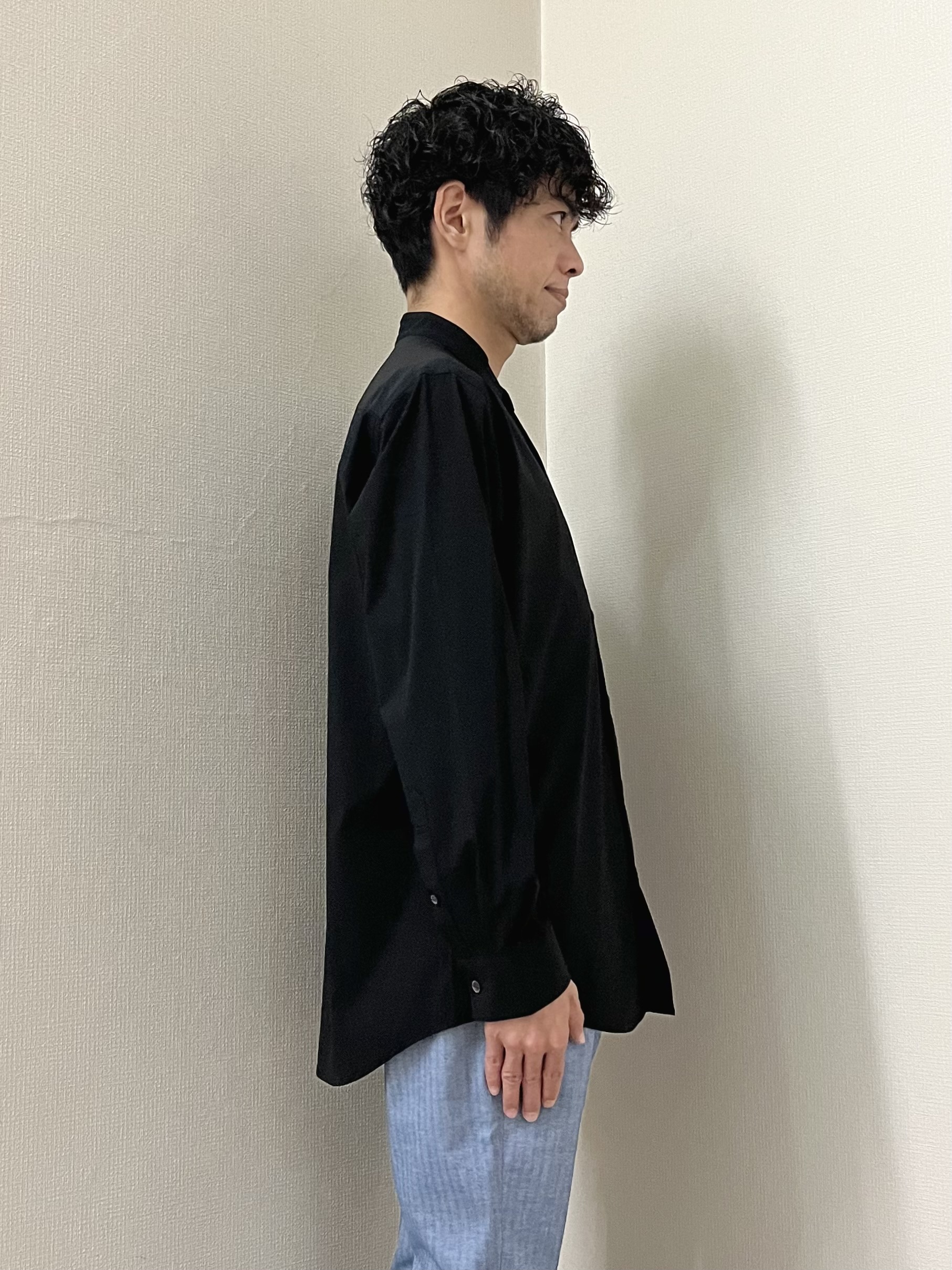URAさんの「TAKEO KIKUCHI｜3Dナイロンストレッチ ジャケット」を使ったコーディネート