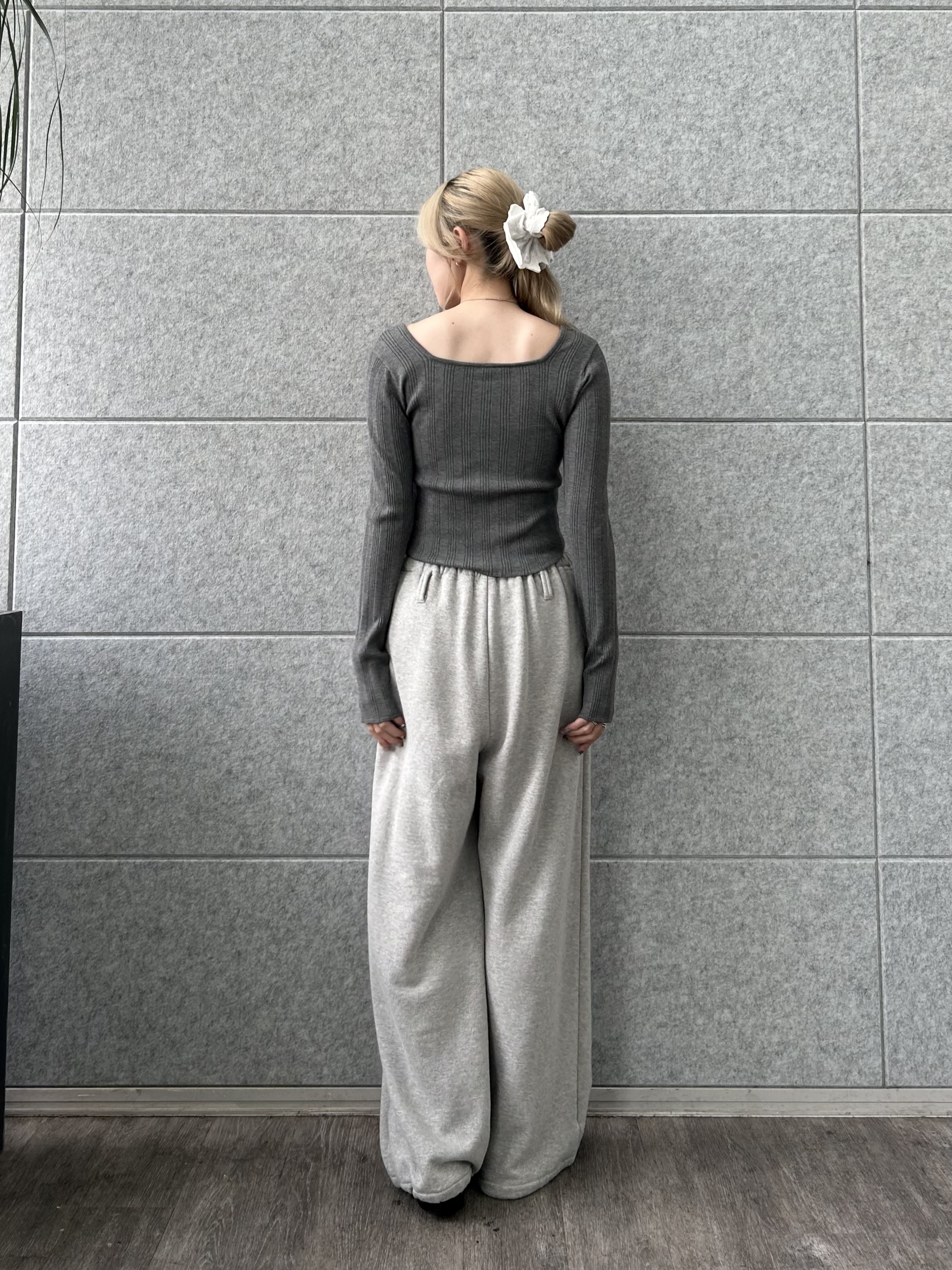 honoka Aさんの「CODE A｜intimate knit cardigan」を使ったコーディネート