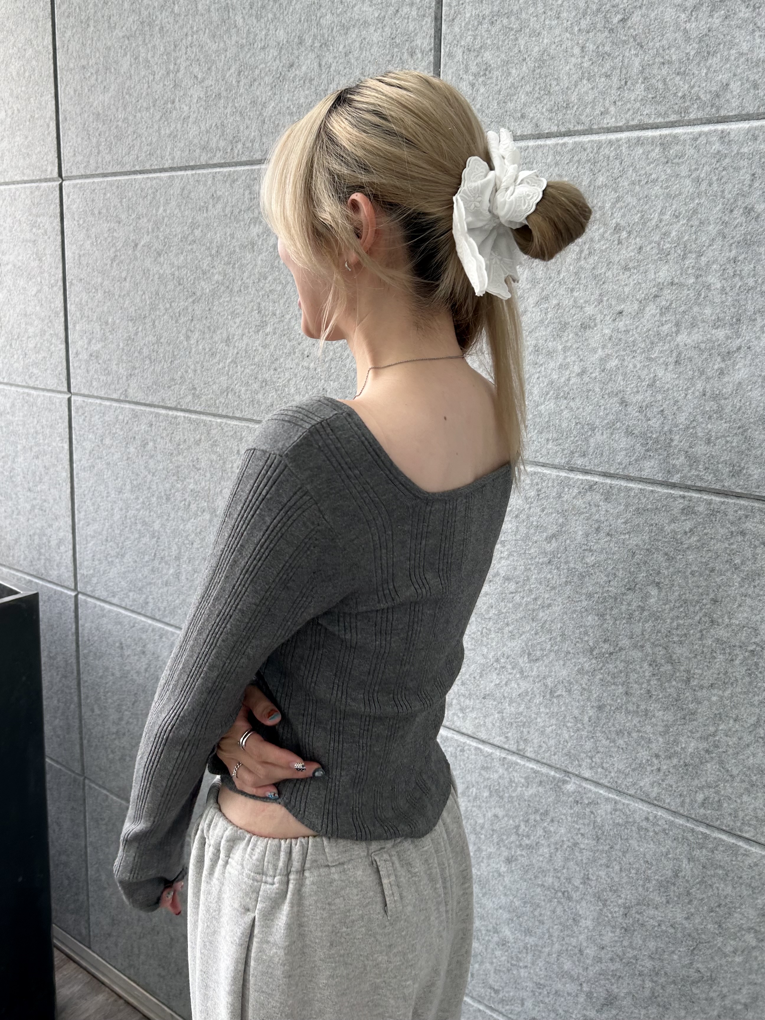 honoka Aさんの「CODE A｜intimate knit cardigan」を使ったコーディネート