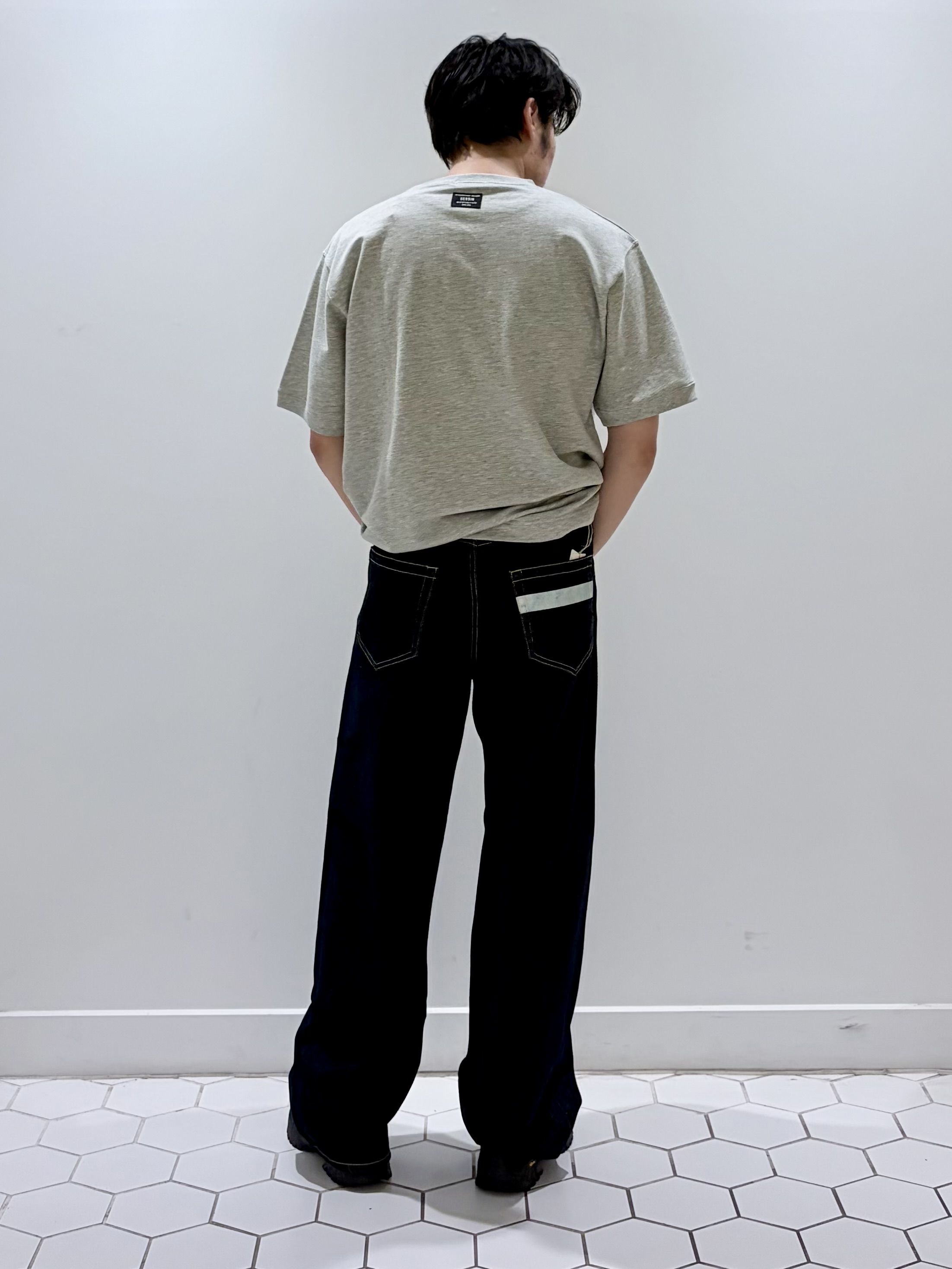 takeruさんの「Dessin｜12．5ozリラックスワイドデニム」を使ったコーディネート