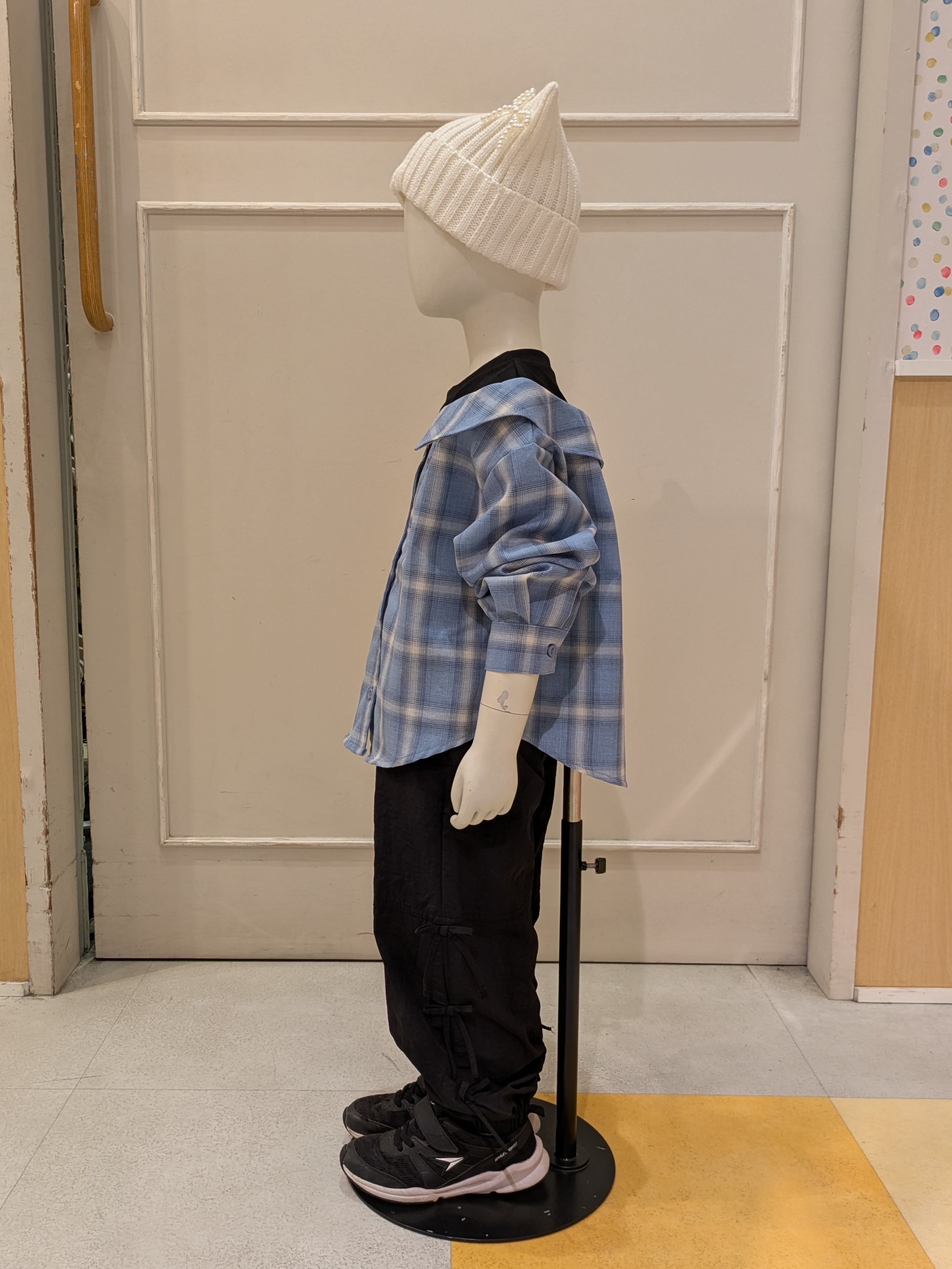 𝐂𝐡𝐢𝐢 &hearts;(ちー)さんの「SHOO･LA･RUE｜【100-150cm】サイドリボンナイロンパンツ」を使ったコーディネート