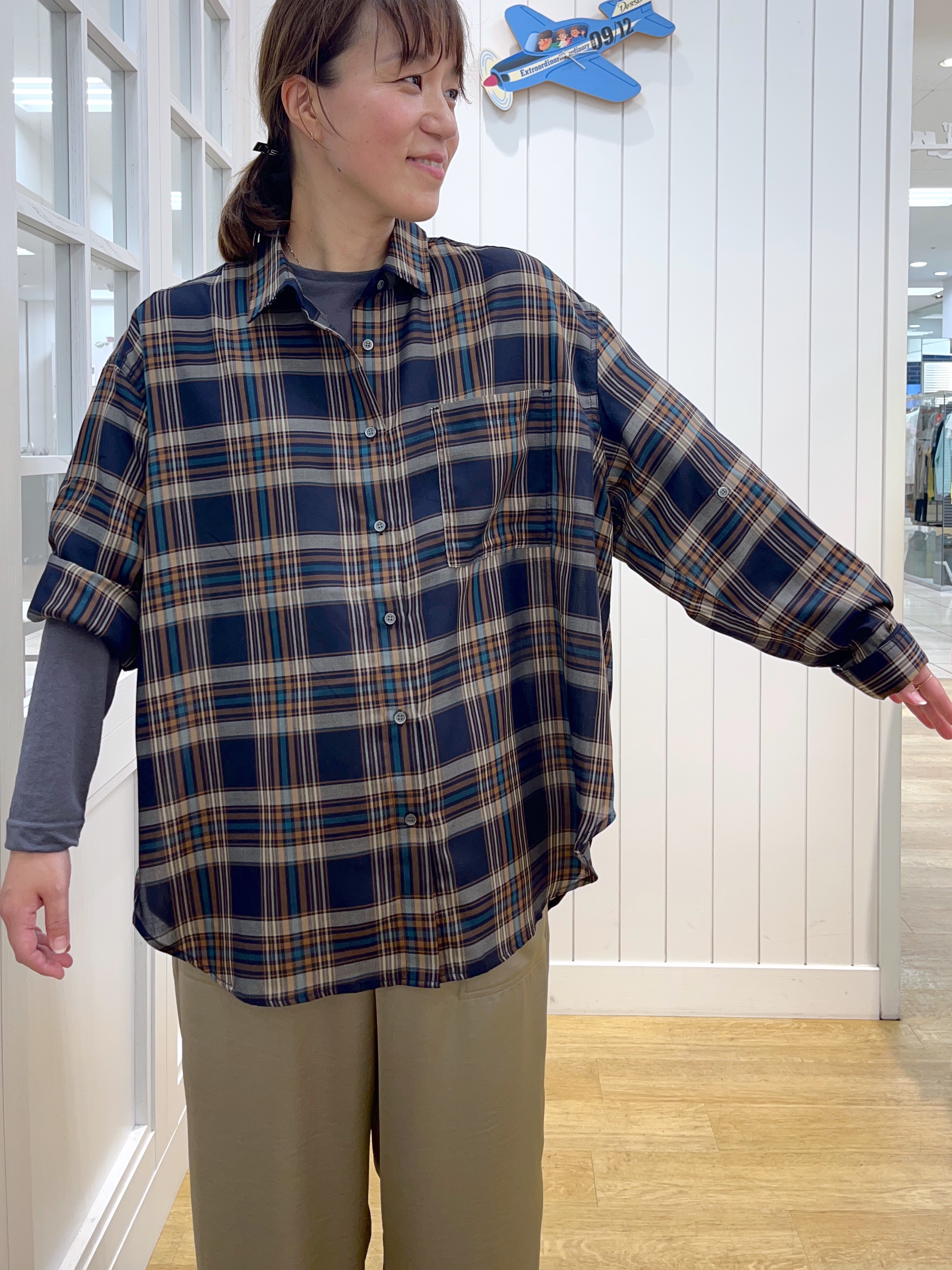 takayamaさんの「Dessin｜【セットアップ可】シアーチェック オーバーシャツ」を使ったコーディネート
