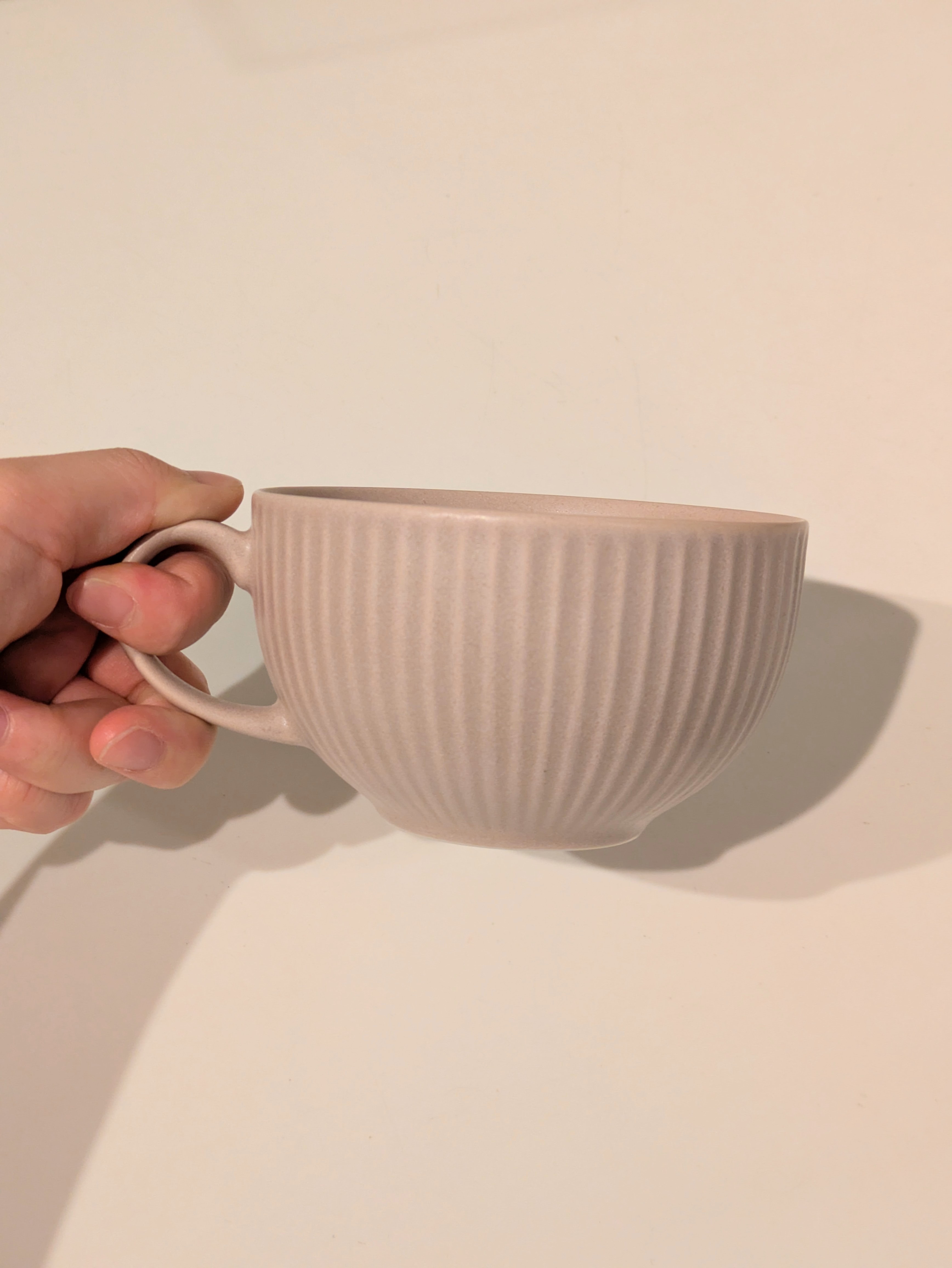 しましまさんの「212 KITCHEN STORE｜軽量プレート グレー ＜THE VESSEL ザ・ヴェセル＞」を使ったコーディネート