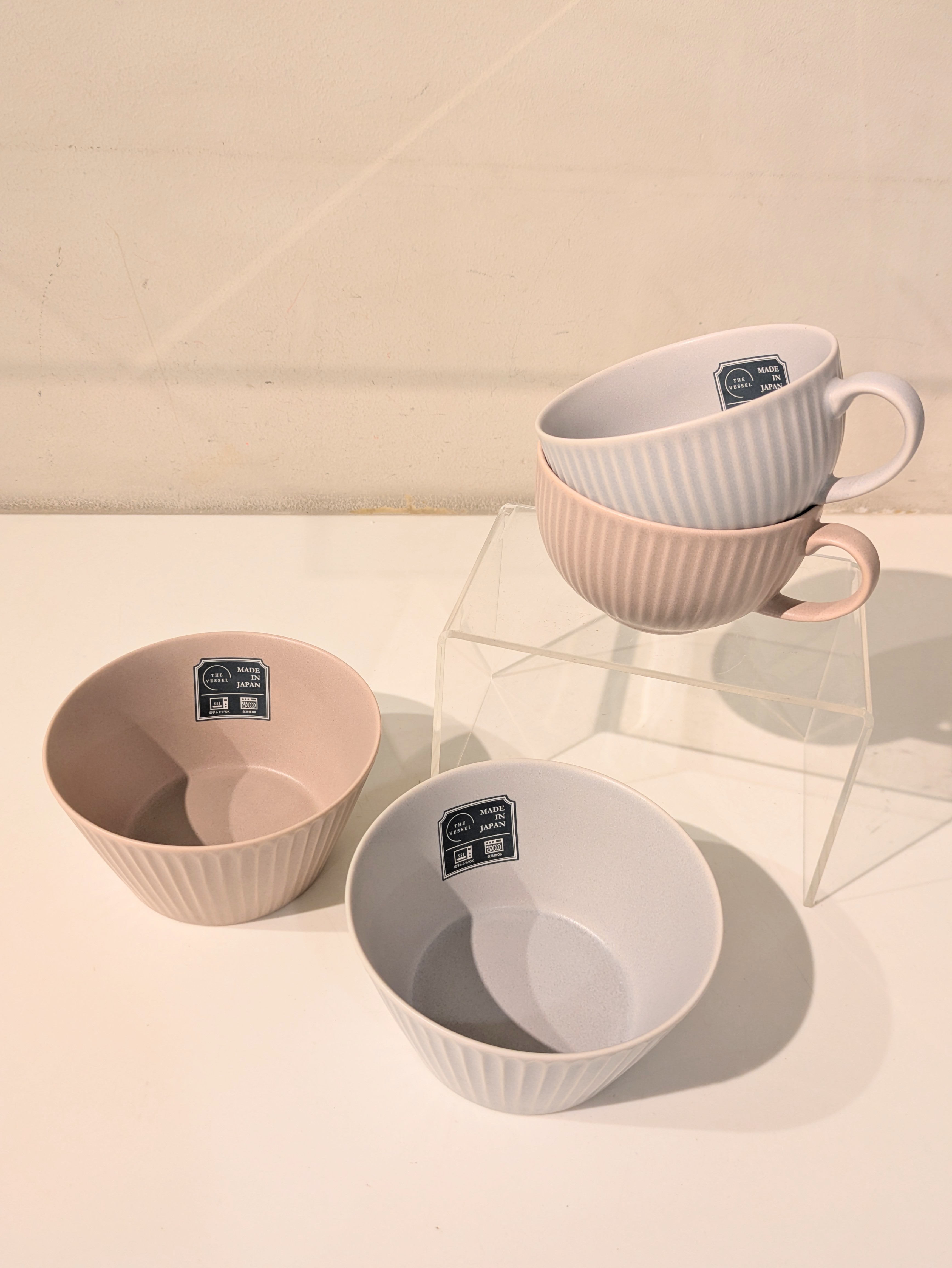 しましまさんの「212 KITCHEN STORE｜軽量プレート グレー ＜THE VESSEL ザ・ヴェセル＞」を使ったコーディネート
