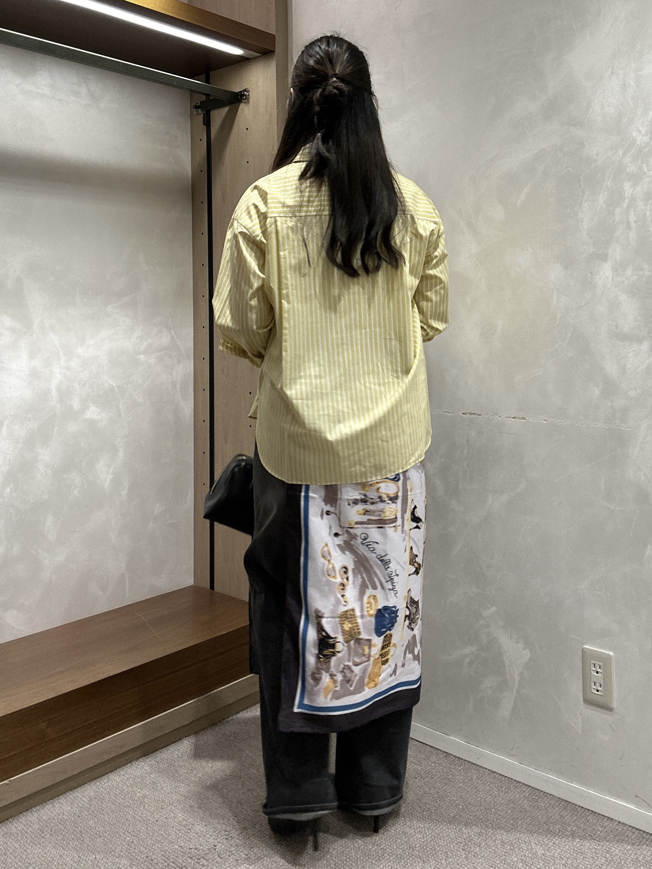 YURIさんの「UNTITLED｜【新色追加/セットアップ可】エアリー ダブルブレストジャケット」を使ったコーディネート