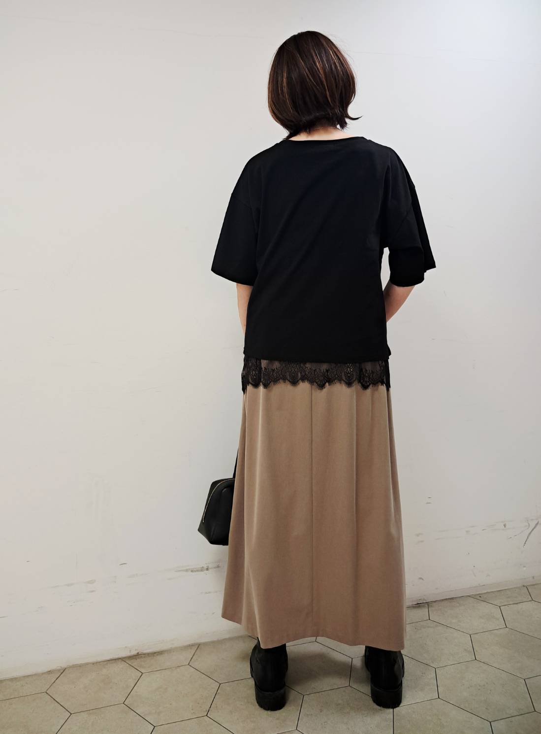 姉さんさんの「UNTITLED｜【1枚でもセットでも】レースキャミ付きプルオーバー」を使ったコーディネート