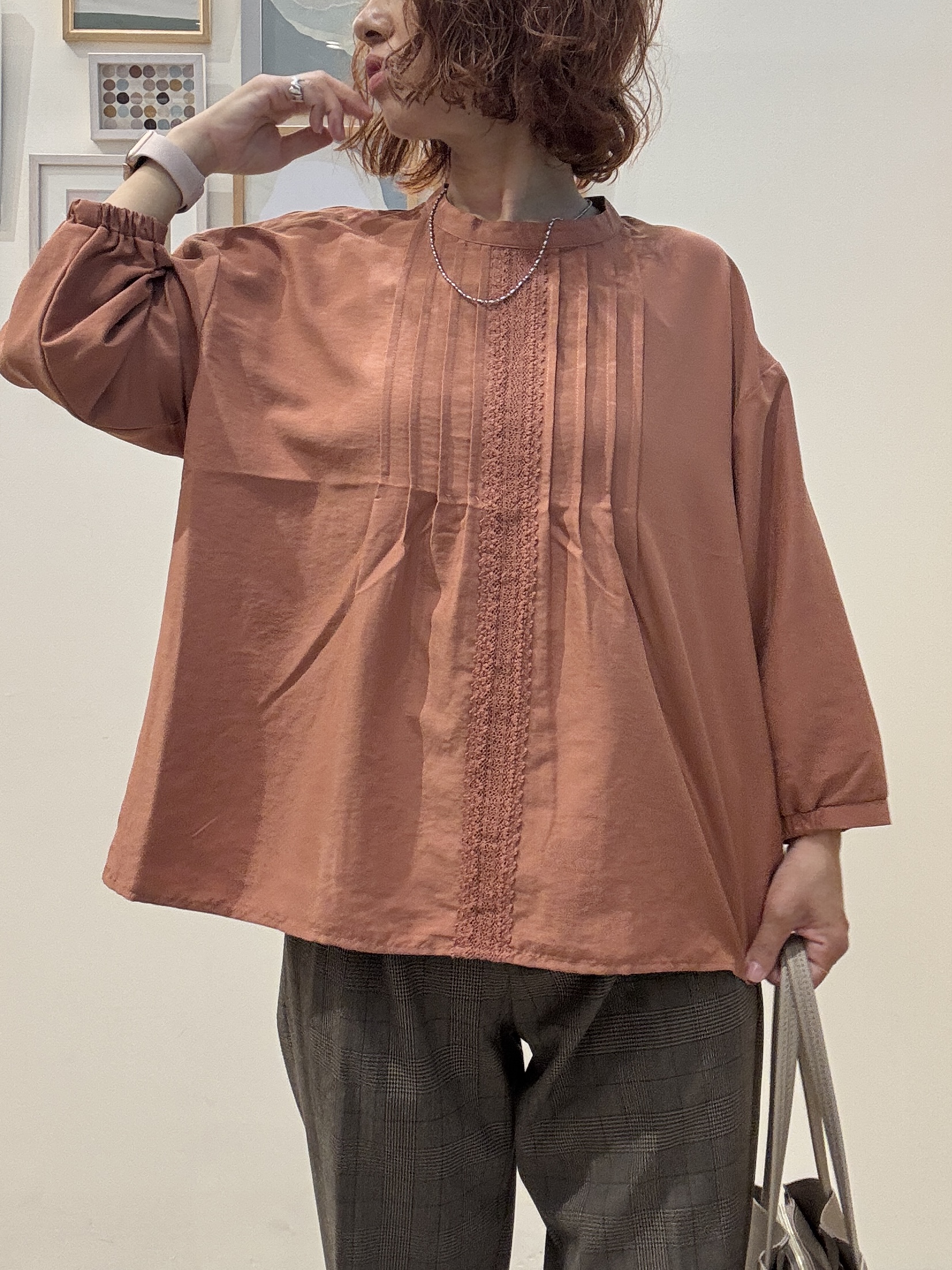 たけぴさんの「SHOO･LA･RUE｜【S-LL/洗濯機可】1枚で華やかに フロントレース7分袖ブラウス」を使ったコーディネート