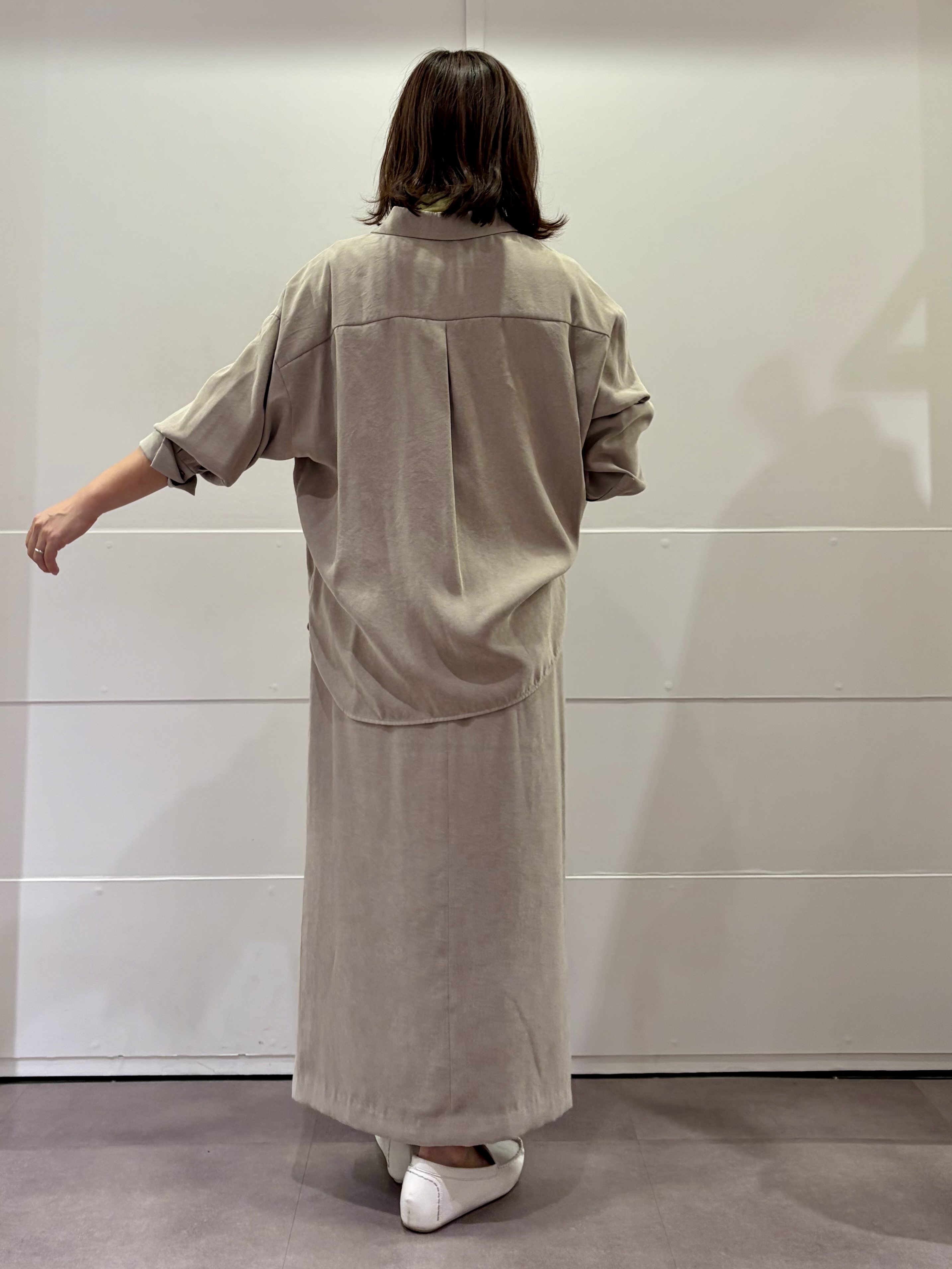 TOKOさんの「UNTITLED｜【セットアップ可/秋羽織り】スエードライクシャツ」を使ったコーディネート