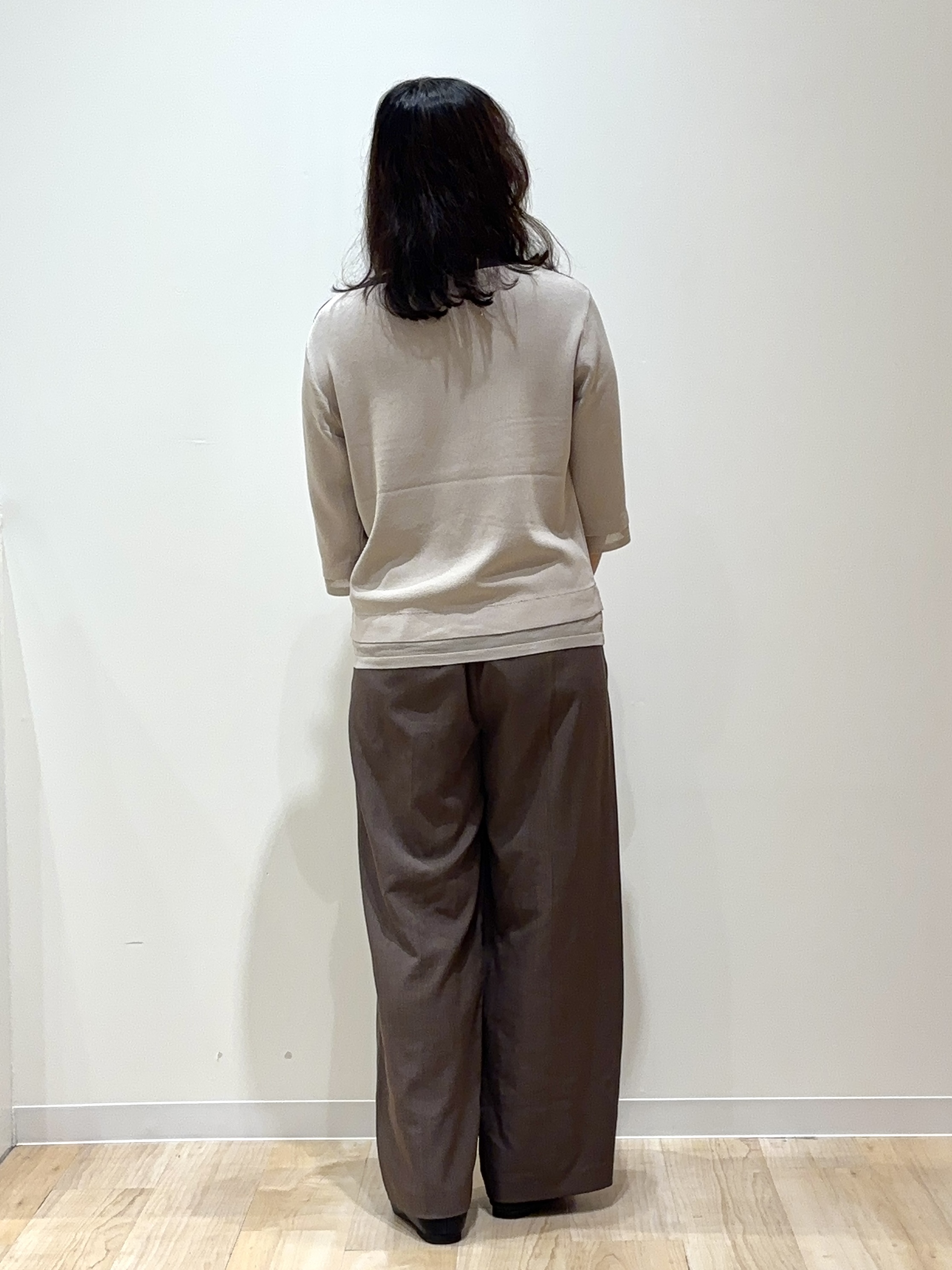 miraiさんの「grove｜【人気シリーズに新型登場】袖口シアーやわらかドライタッチニット」を使ったコーディネート