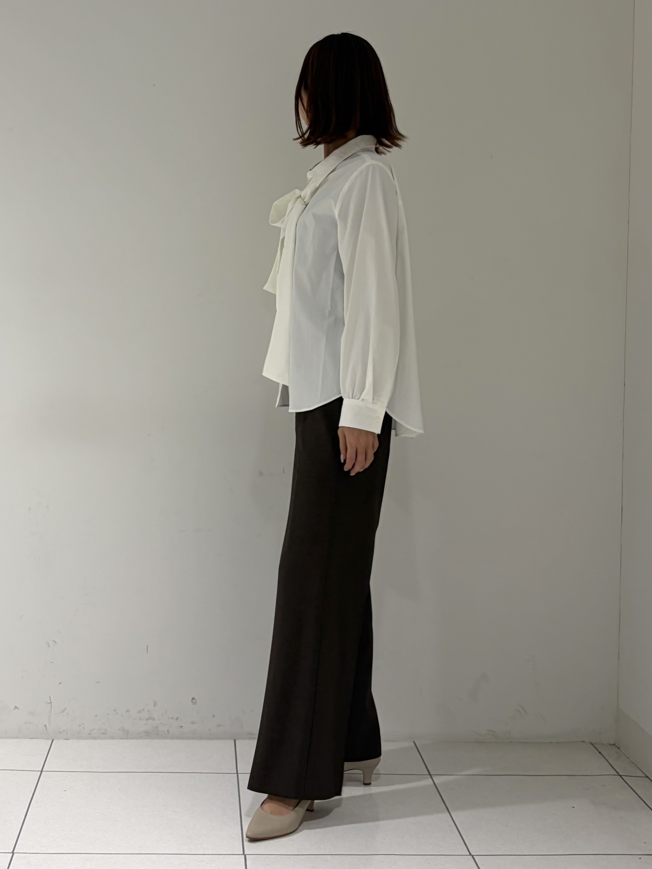 shioriさんの「INDIVI｜【洗濯機OK／ストレッチ◎】秋はじめのダブルジャケット」を使ったコーディネート