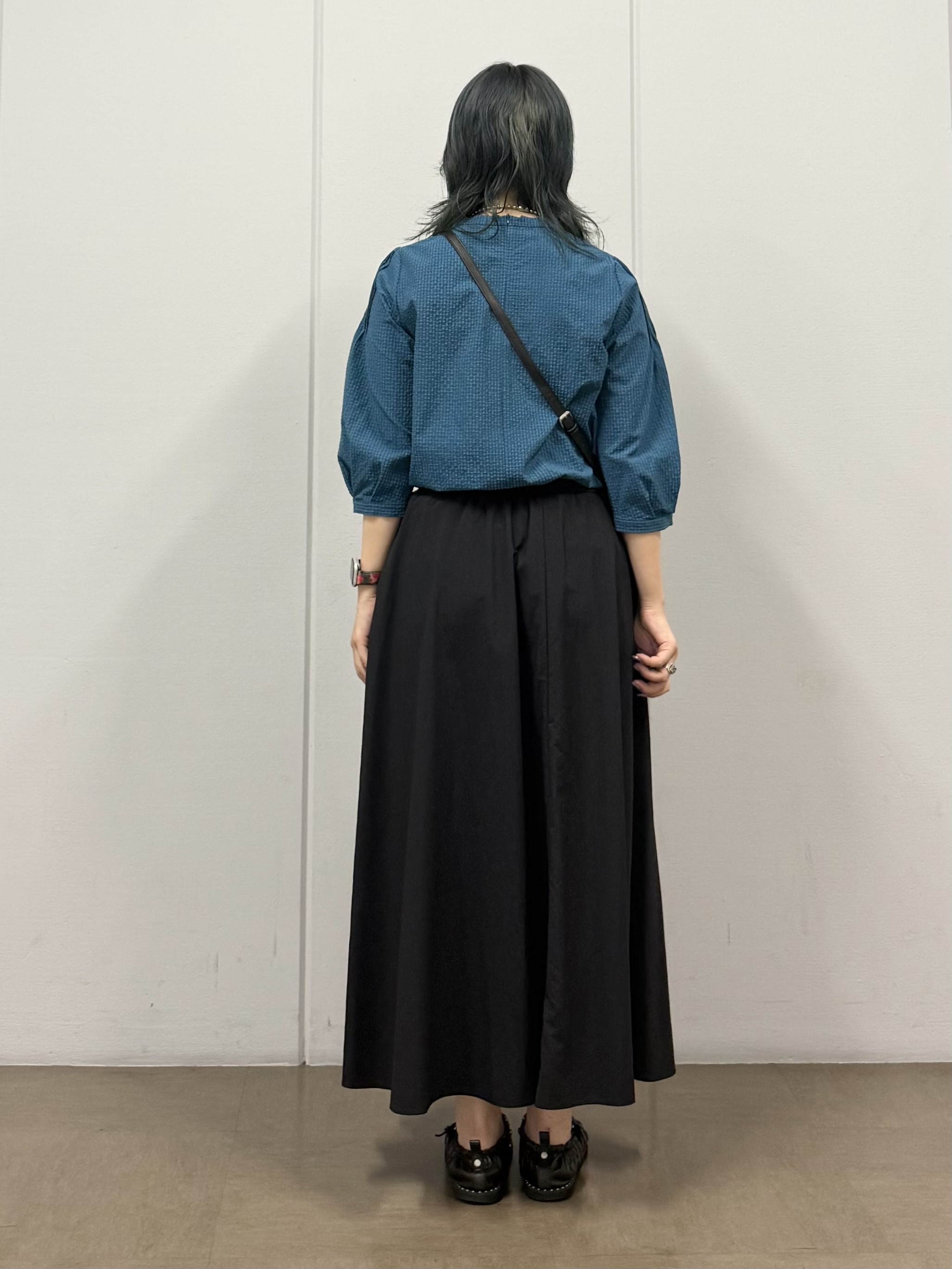 mizukiさんの「INDIVI｜【UVケア／吸汗速乾】凹凸素材ミニスタンドトップス」を使ったコーディネート
